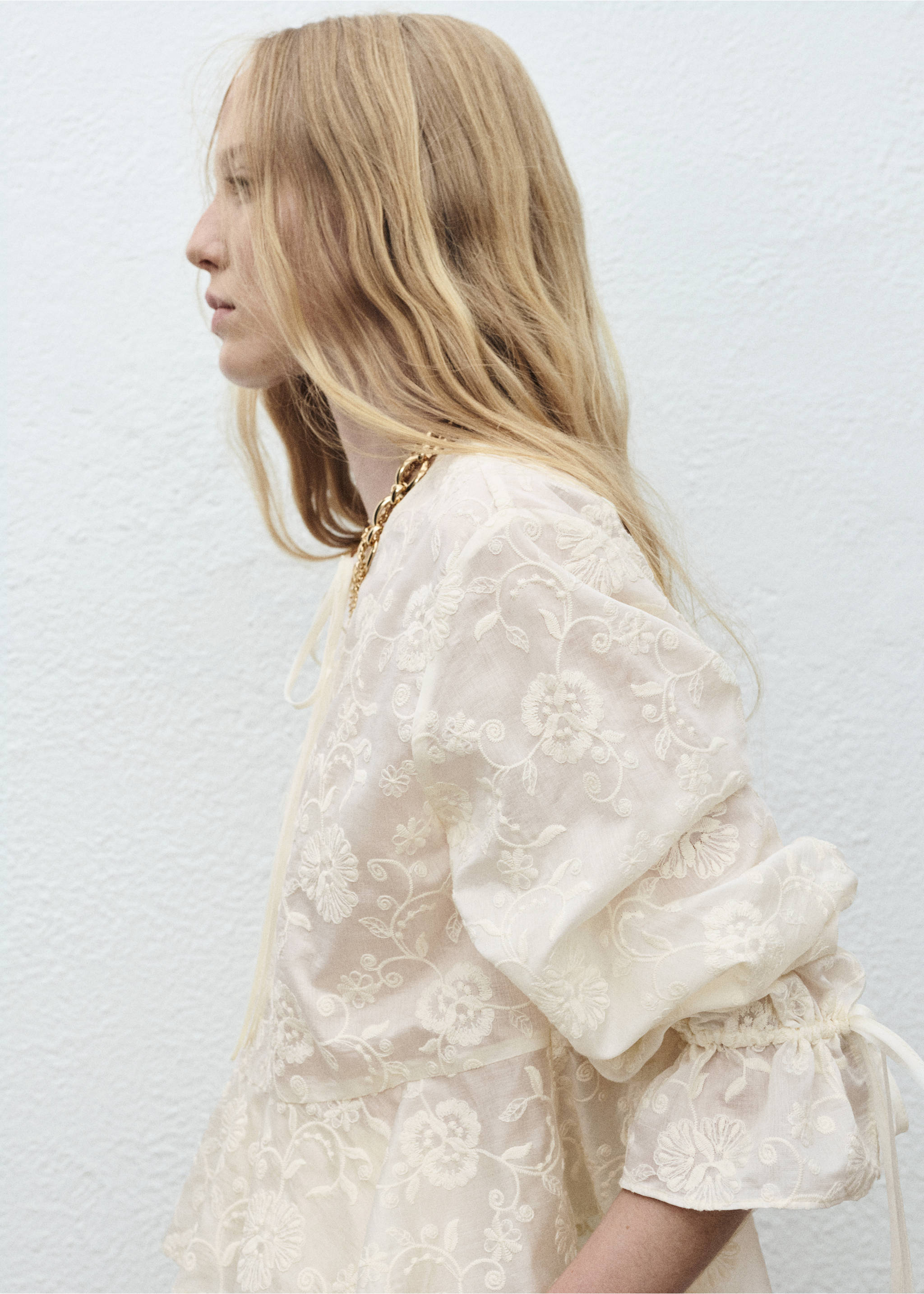Embroidered lyocell blouse - Details of the article 3, Ecru. Ref: 17064130-00.
