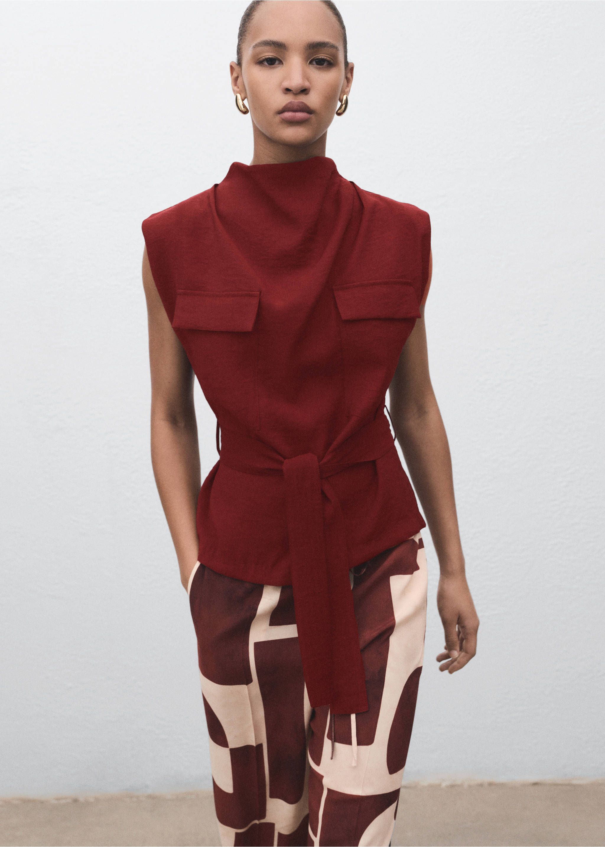 Blouse with draped neck and belt - Medium plane, Medium Red. Ref: 17064137-00.