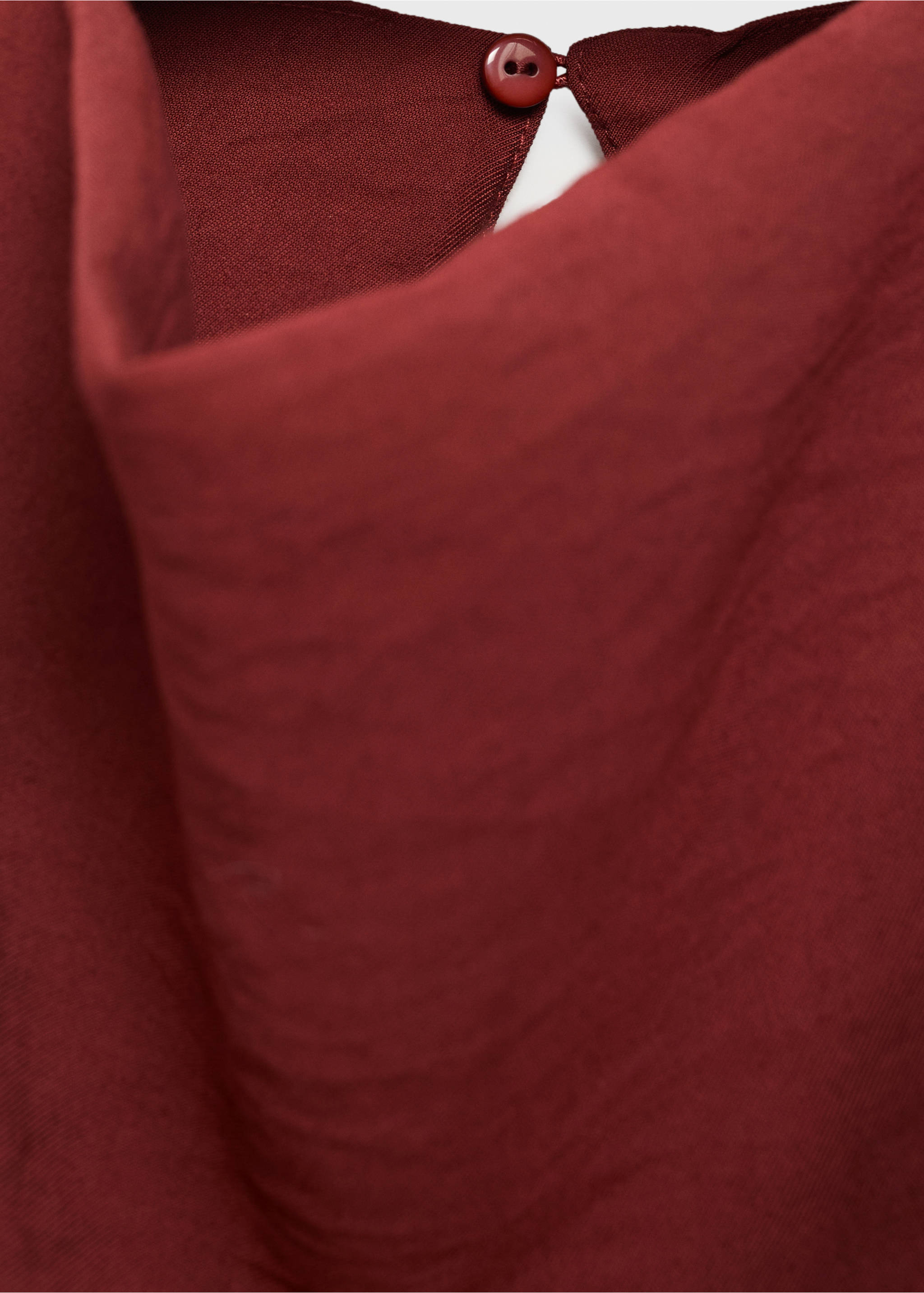 Blouse with draped neck and belt - Details of the article 8, Medium Red. Ref: 17064137-00.