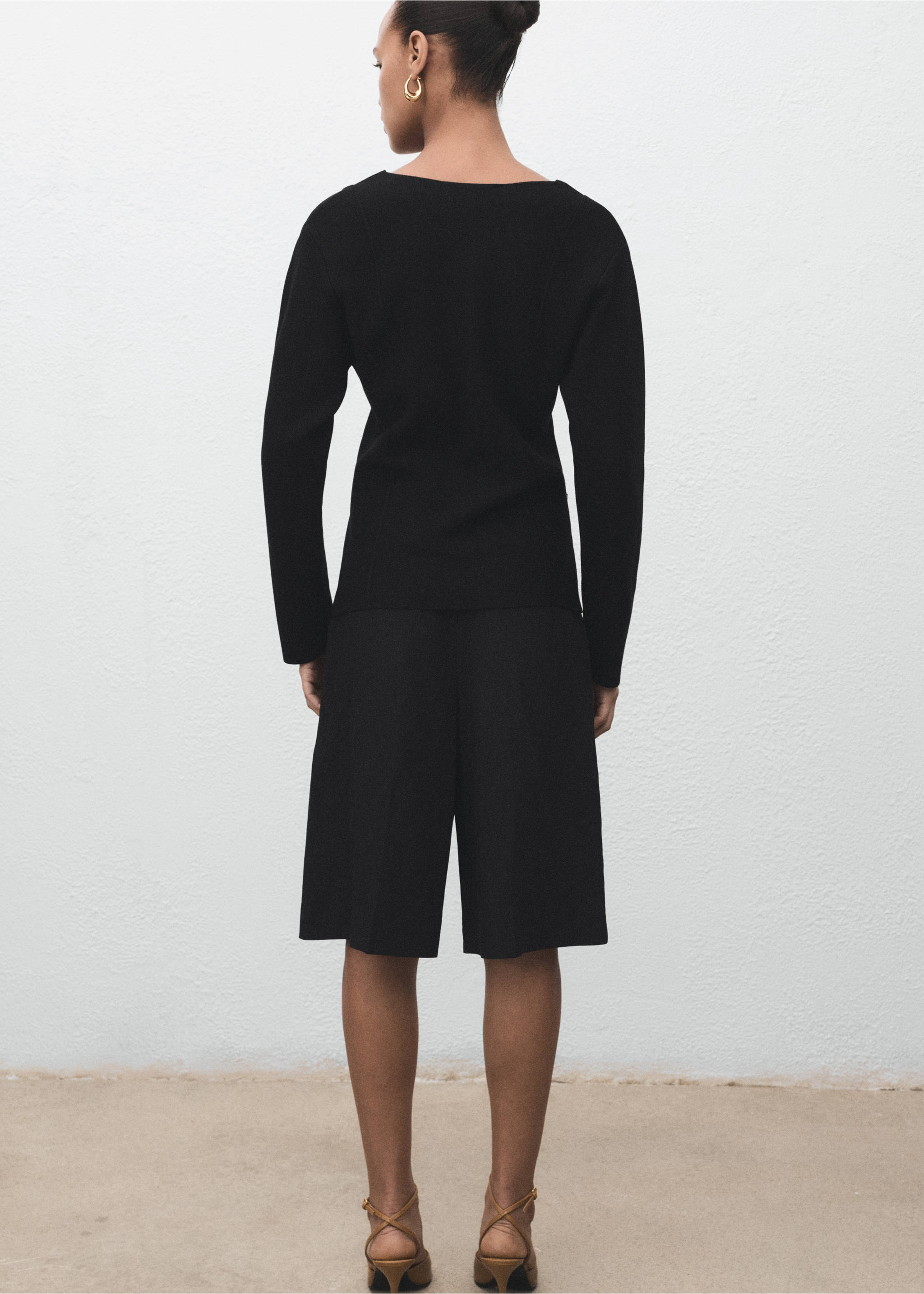 Knitted jacket with jewel buttons - Reverse of the article, Black. Ref: 17064139-00.