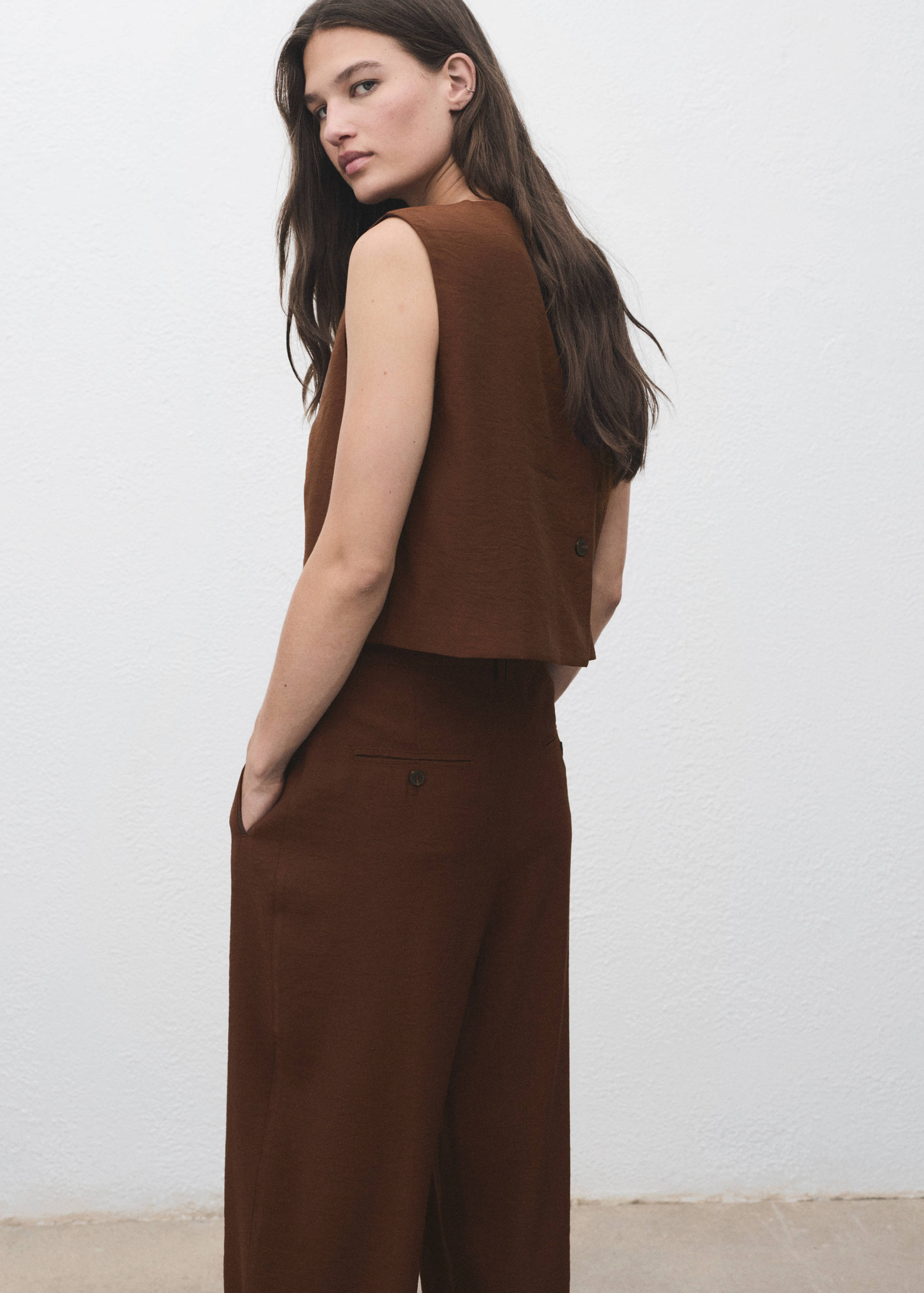 Cropped top met knopen - Achterkant van het artikel