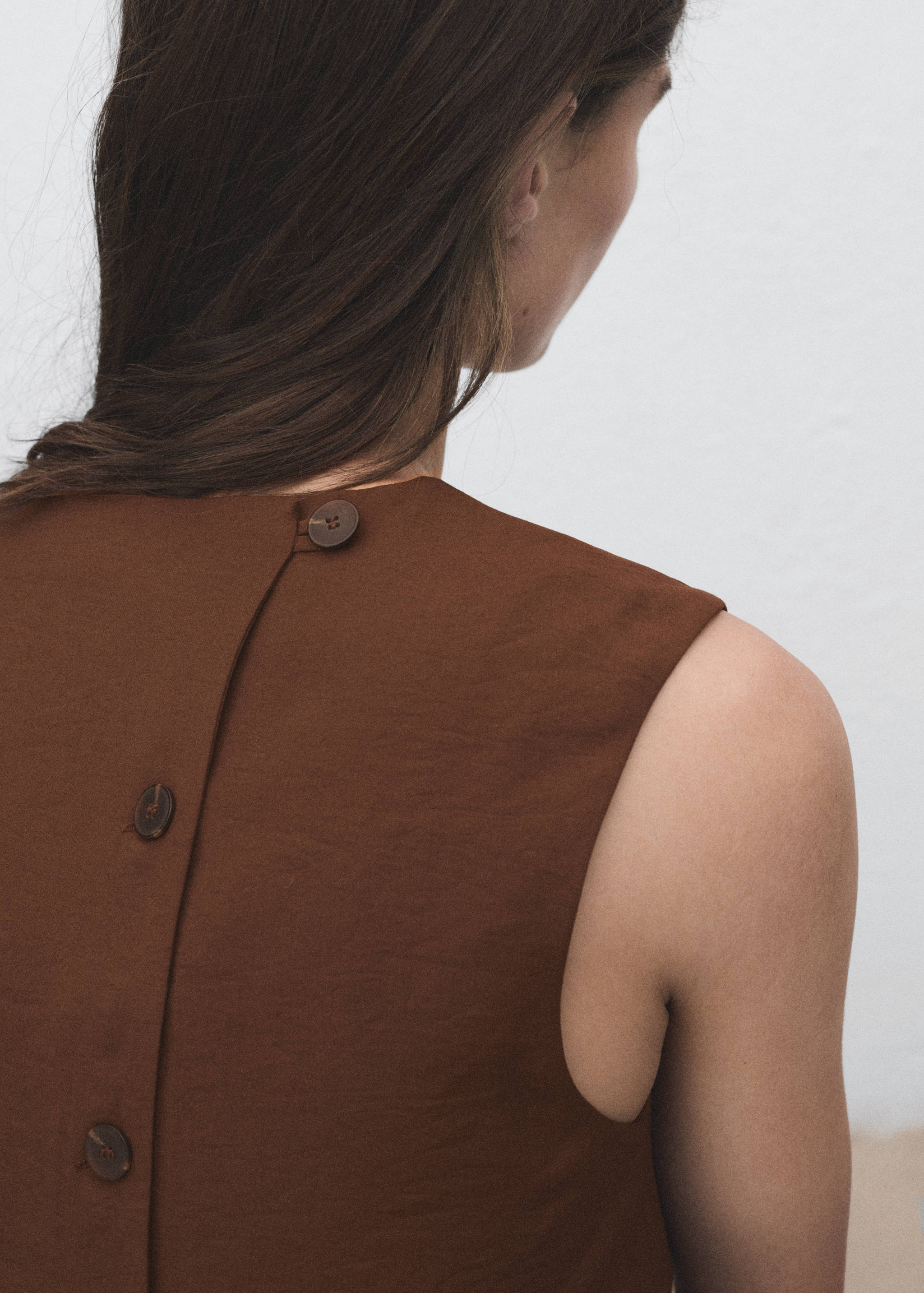 Cropped top met knopen - Detail van het artikel 3