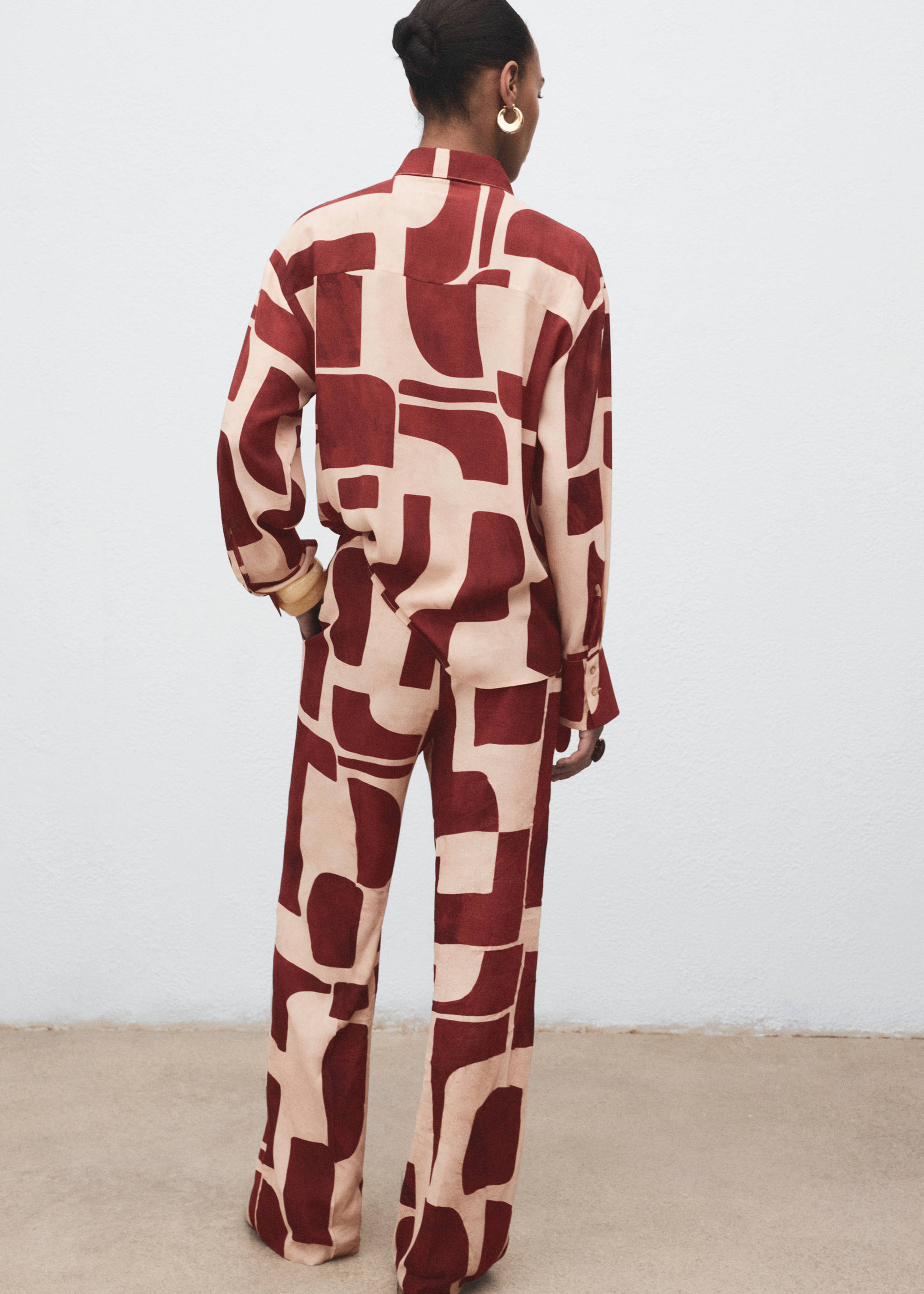 Pantalon fluide imprimé géométrique - Verso de l’article