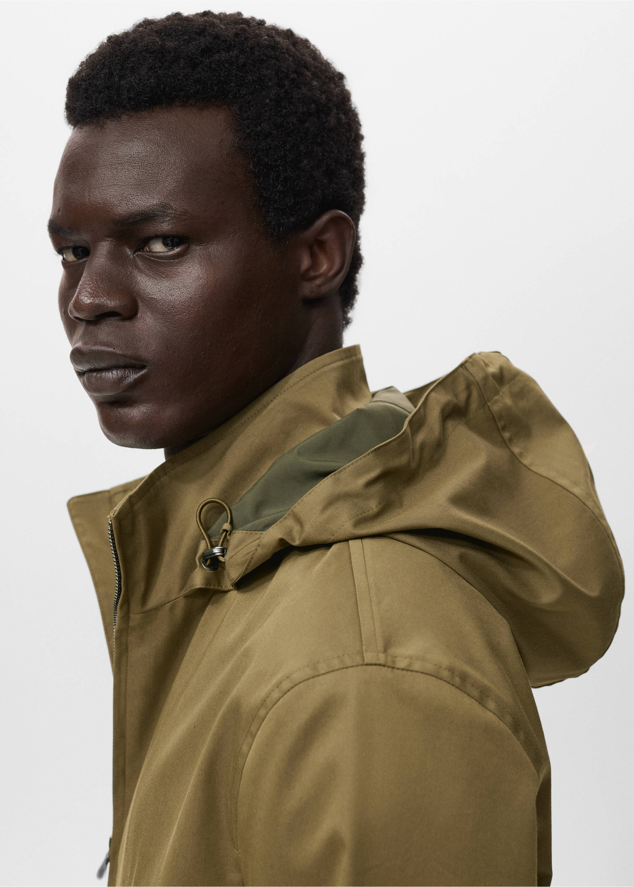 Water-repellent hooded parka - Details of the article 1, Khaki. Ref: 17064406-00.