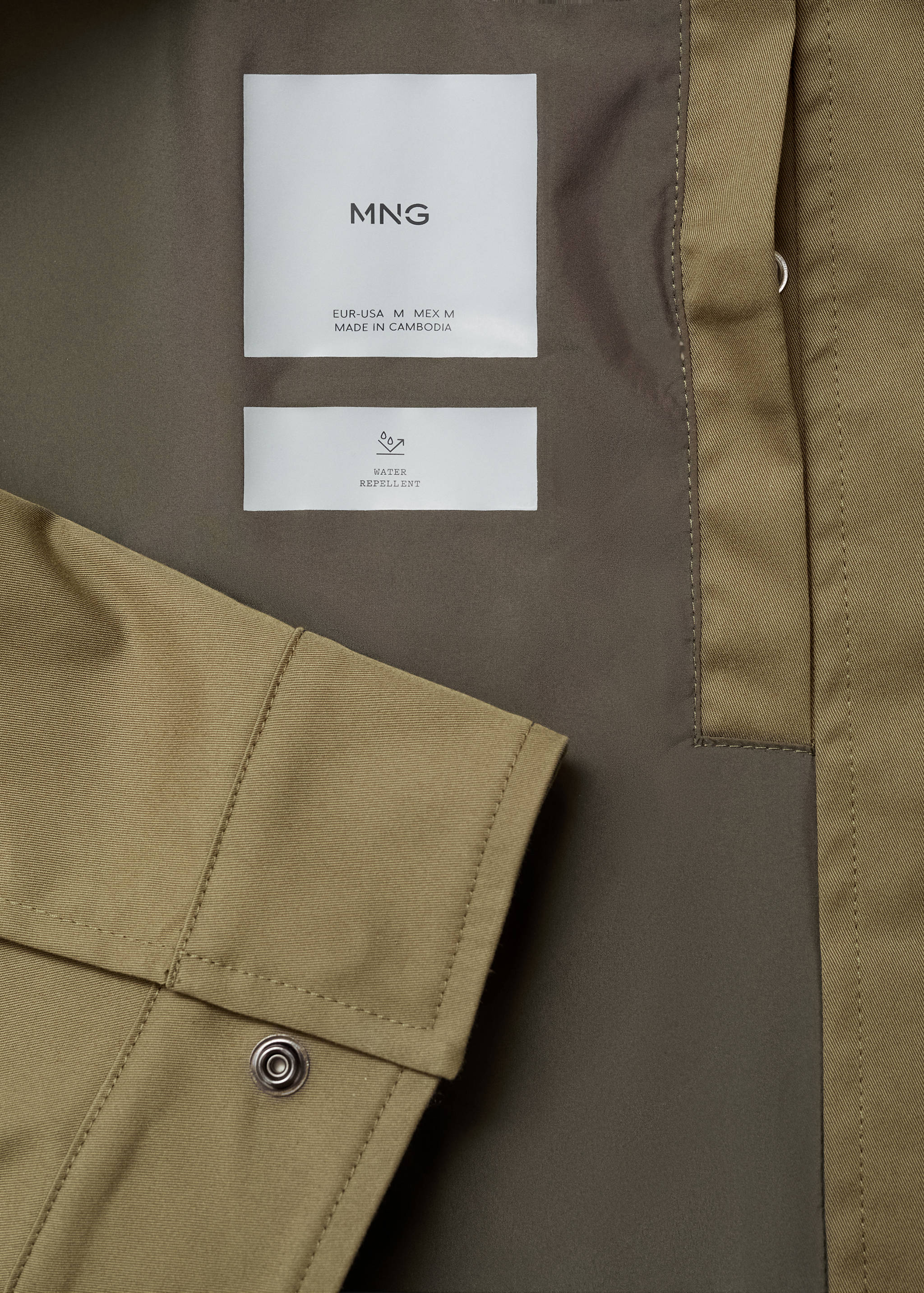 Water-repellent hooded parka - Details of the article 8