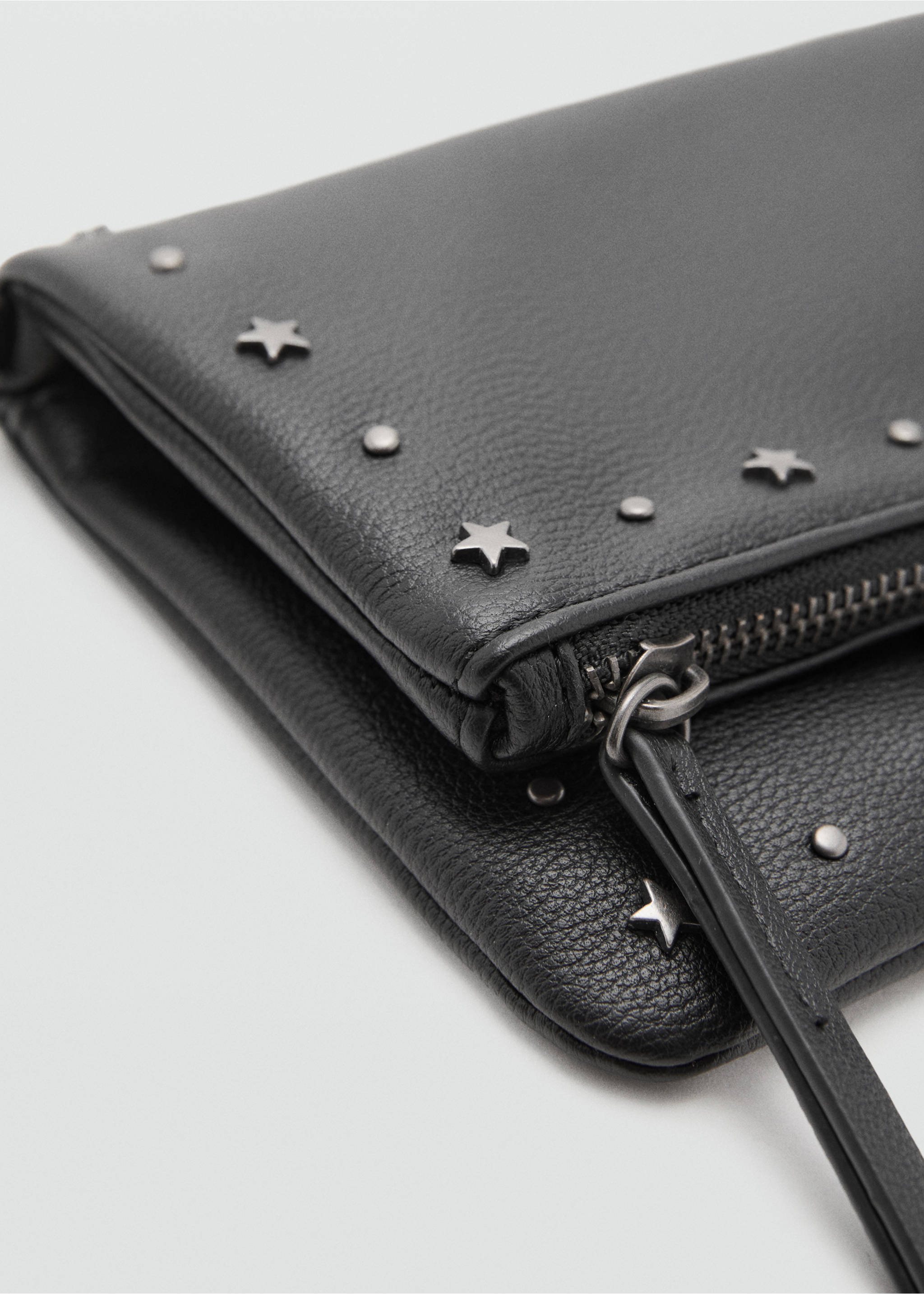 Mini-bag with star studs - Details of the article 2, Black. Ref: 17064412-00.