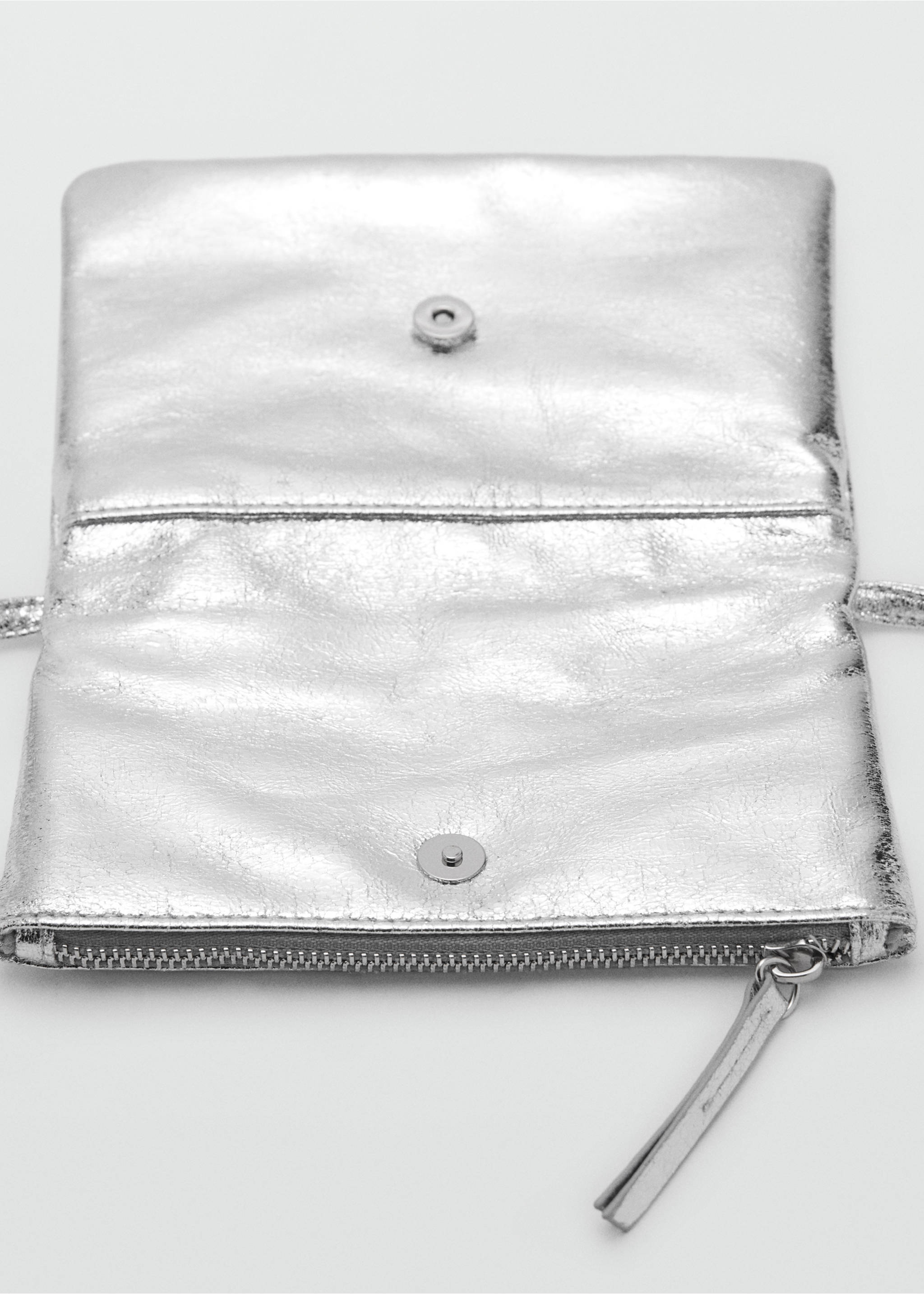 Metallic-effect bag - Details of the article 1, Silver. Ref: 17064413-00.