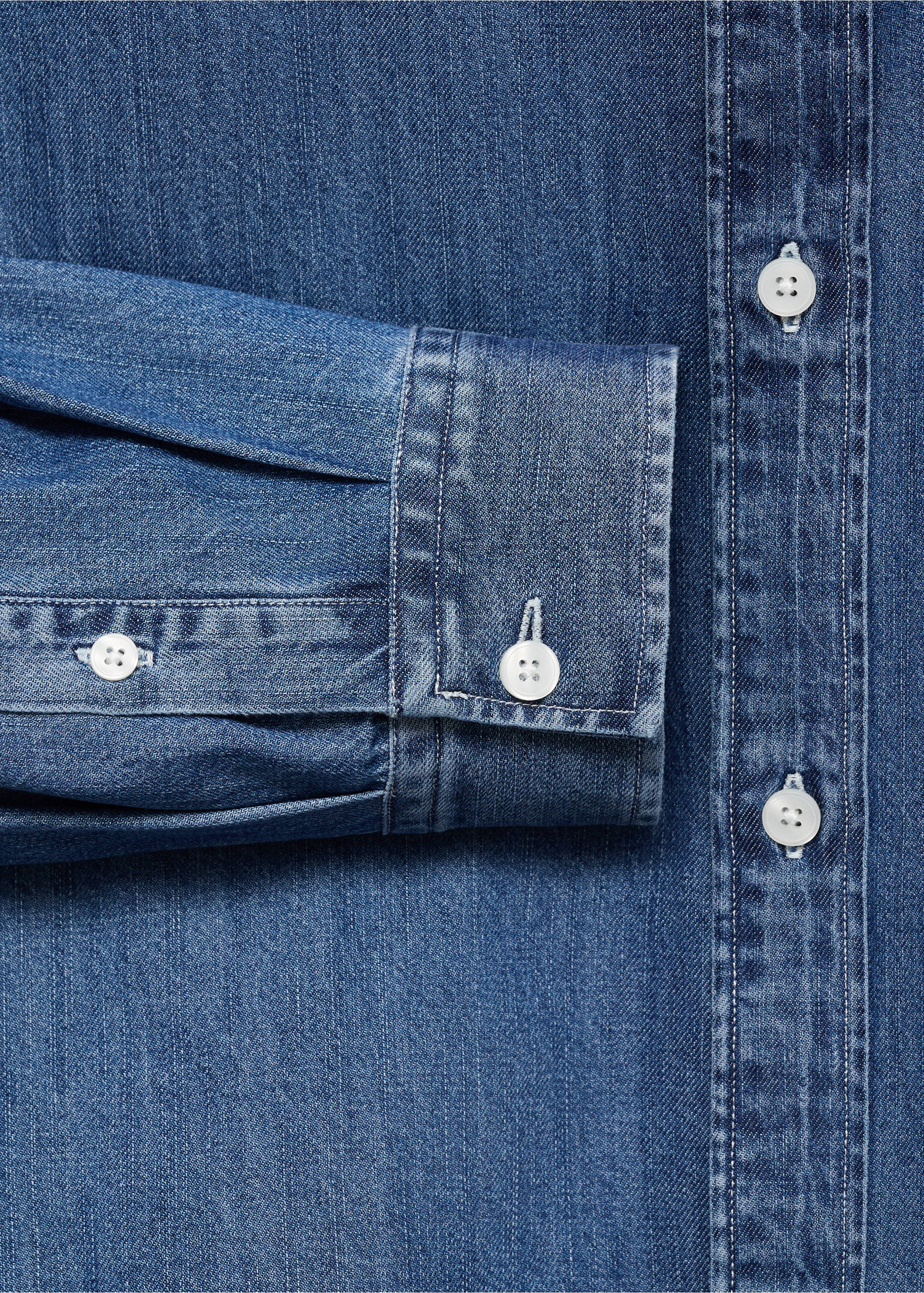 Camisa denim bolsillo - Detalle del artículo 0, Azul medio. Ref: 17064416-00.