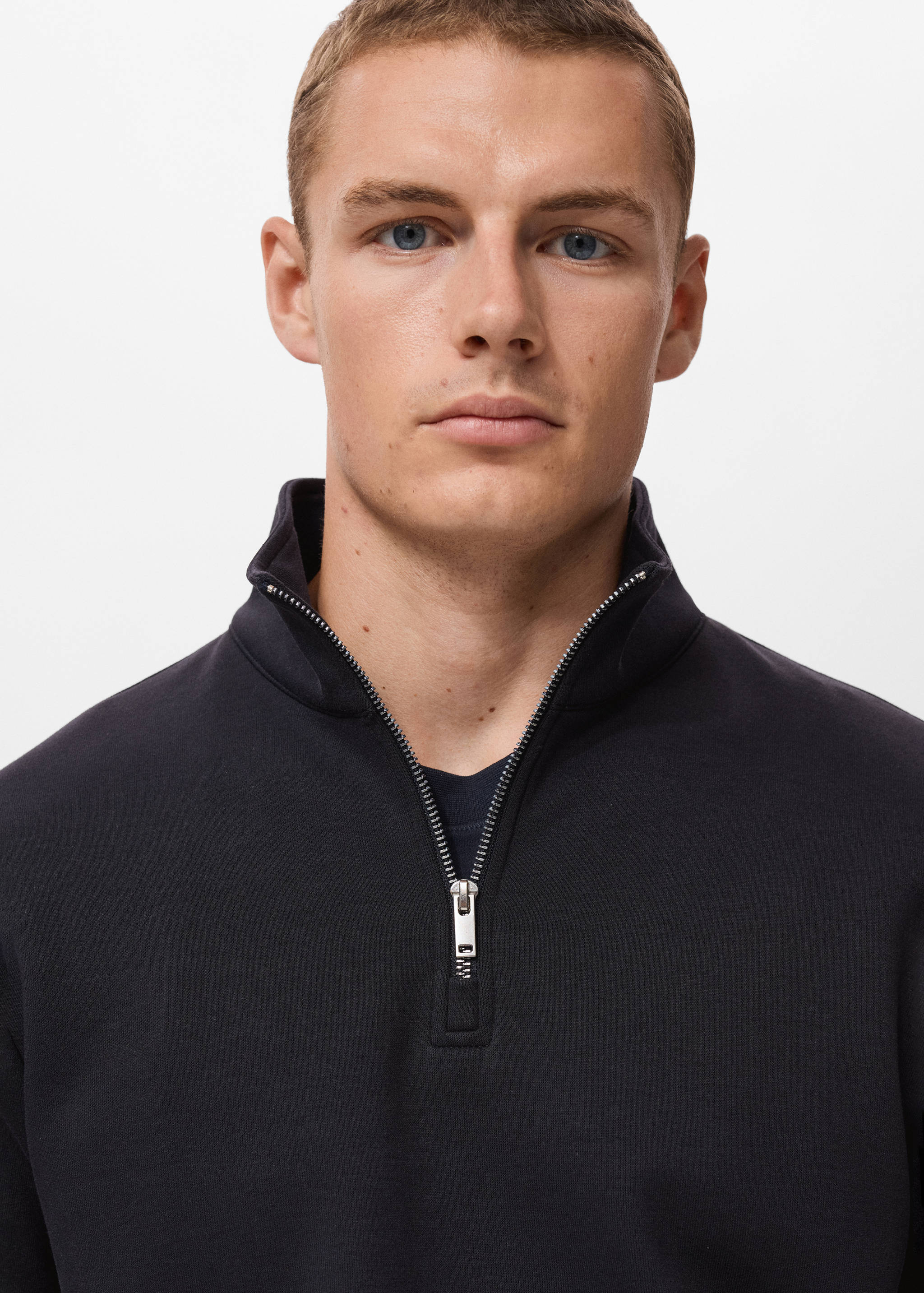 Regular-Fit-Sweatshirt aus Baumwolle mit Zip - Detail des Artikels 1