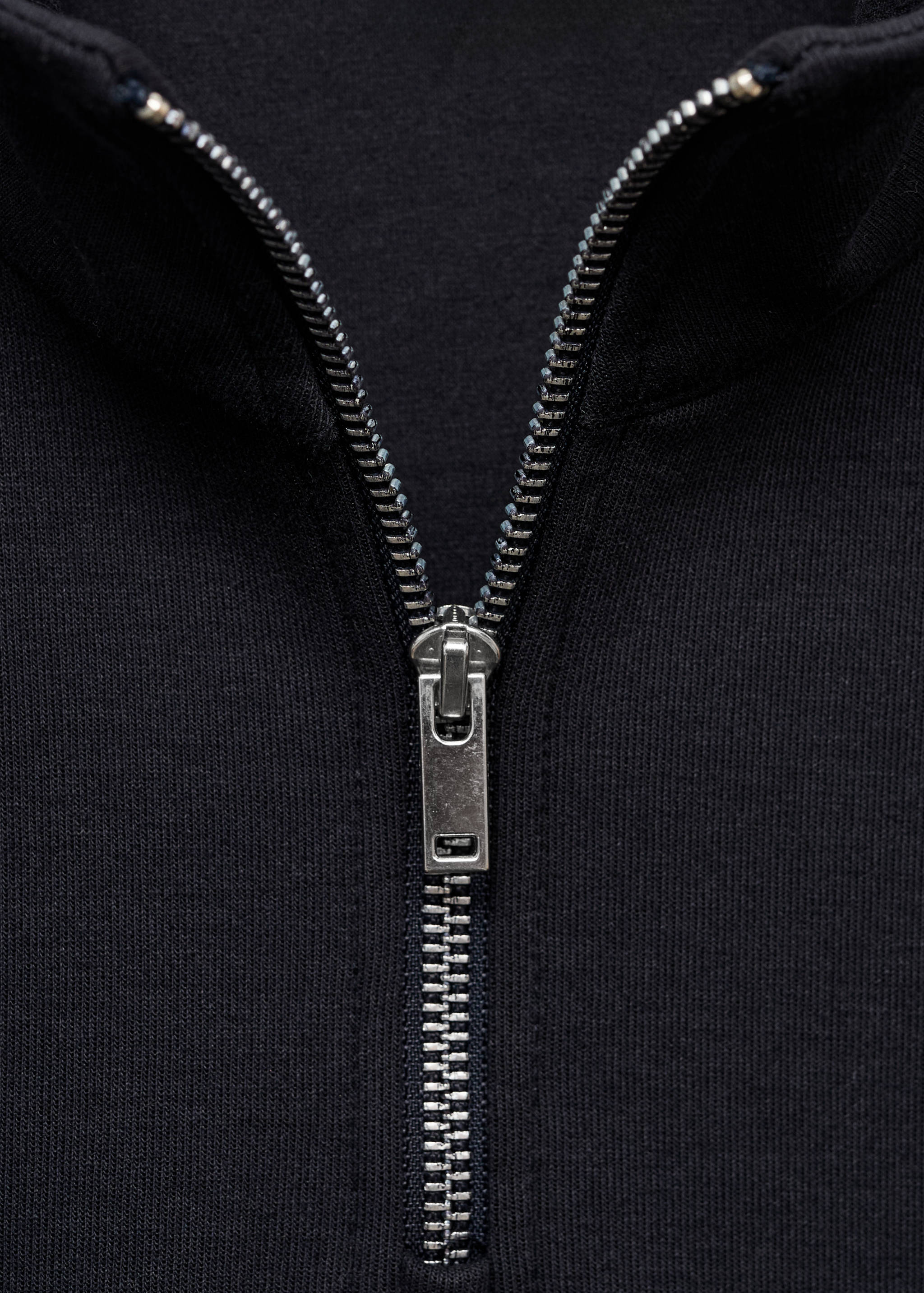 Regular-Fit-Sweatshirt aus Baumwolle mit Zip - Detail des Artikels 8
