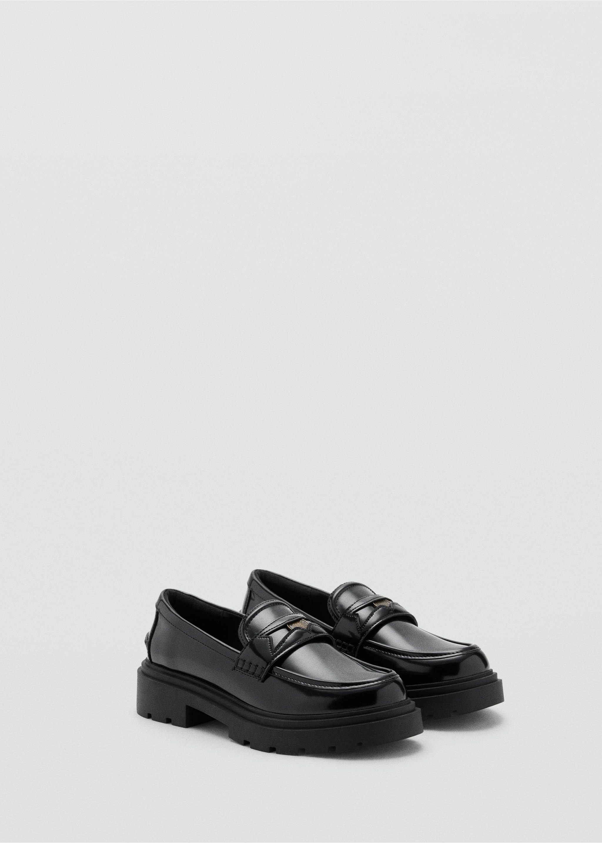Faux-leather moccasin - Medium plane, Black. Ref: 17064428-00.