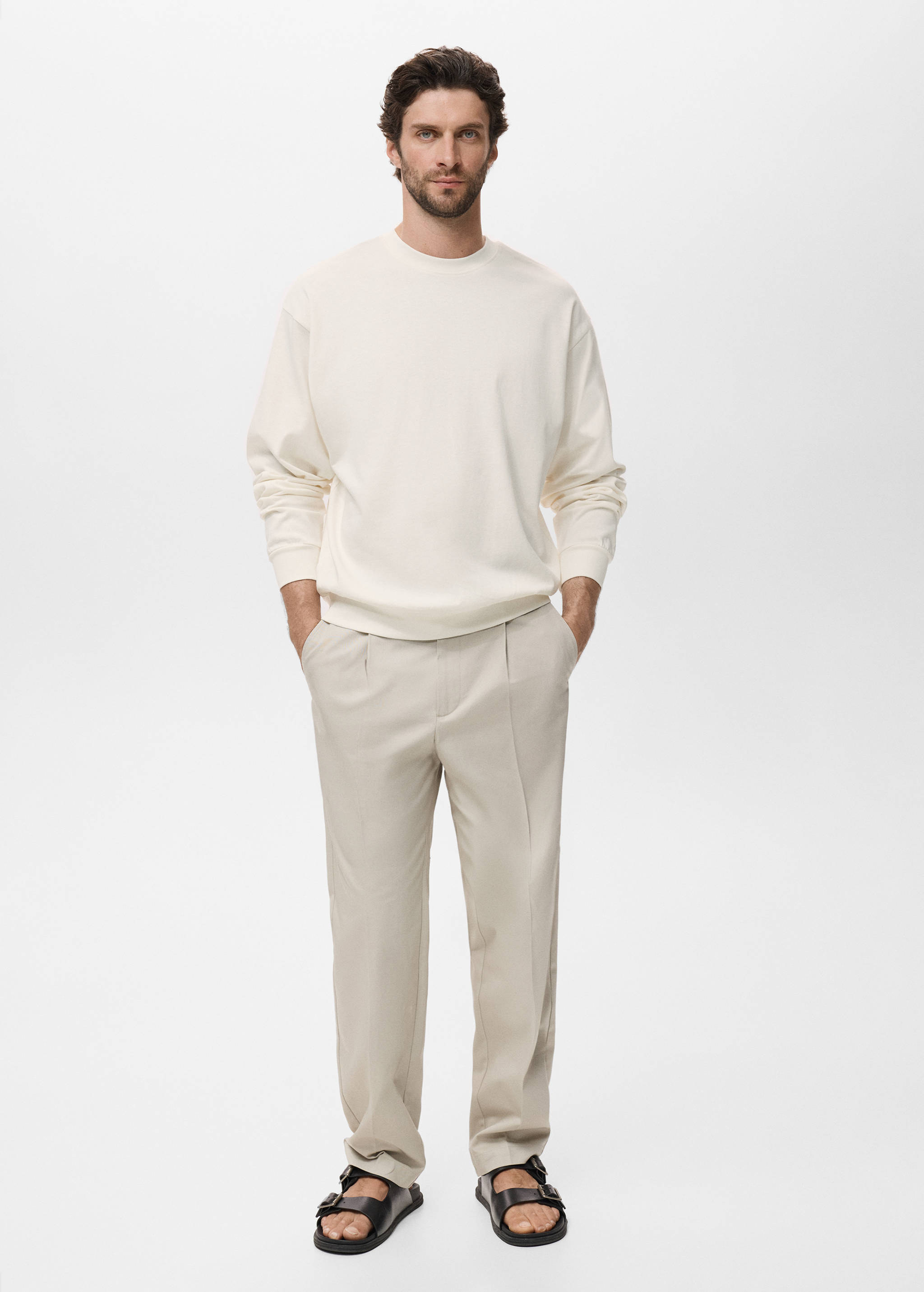 Sweatshirt aus 100 % Baumwolle im Relaxed Fit - Allgemeine Ansicht