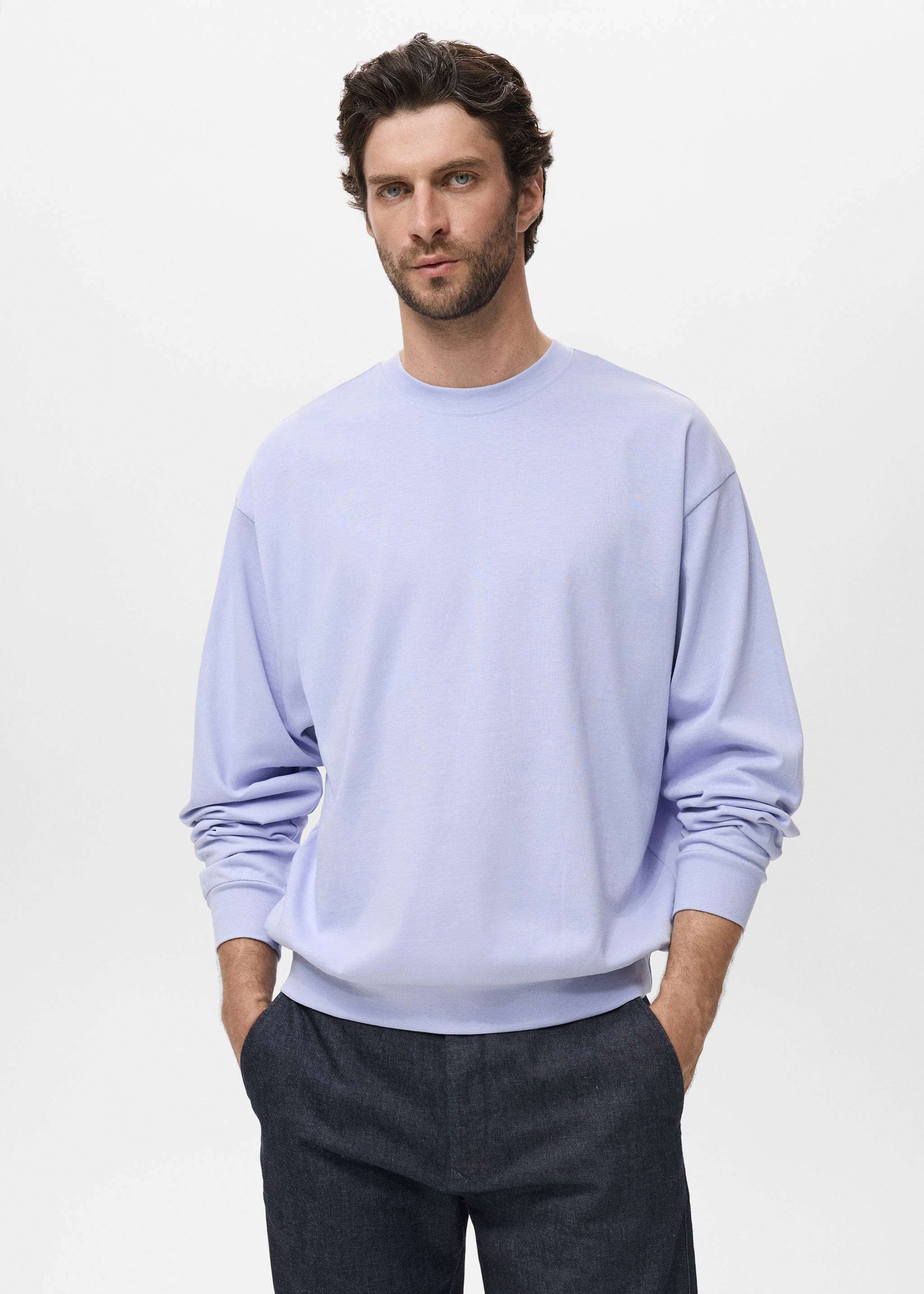 Sweatshirt aus 100 % Baumwolle im Relaxed Fit - Mittlere Ansicht