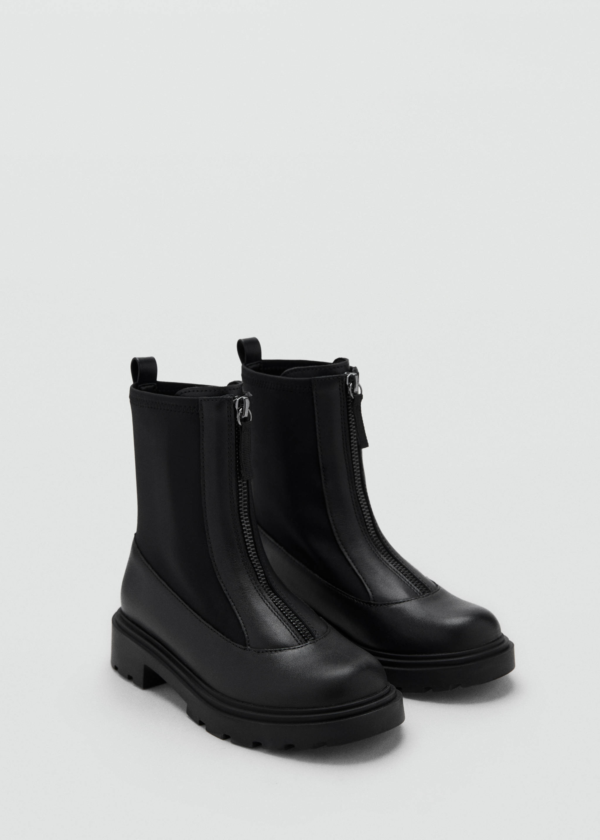Zipped leather ankle boots - Medium plane