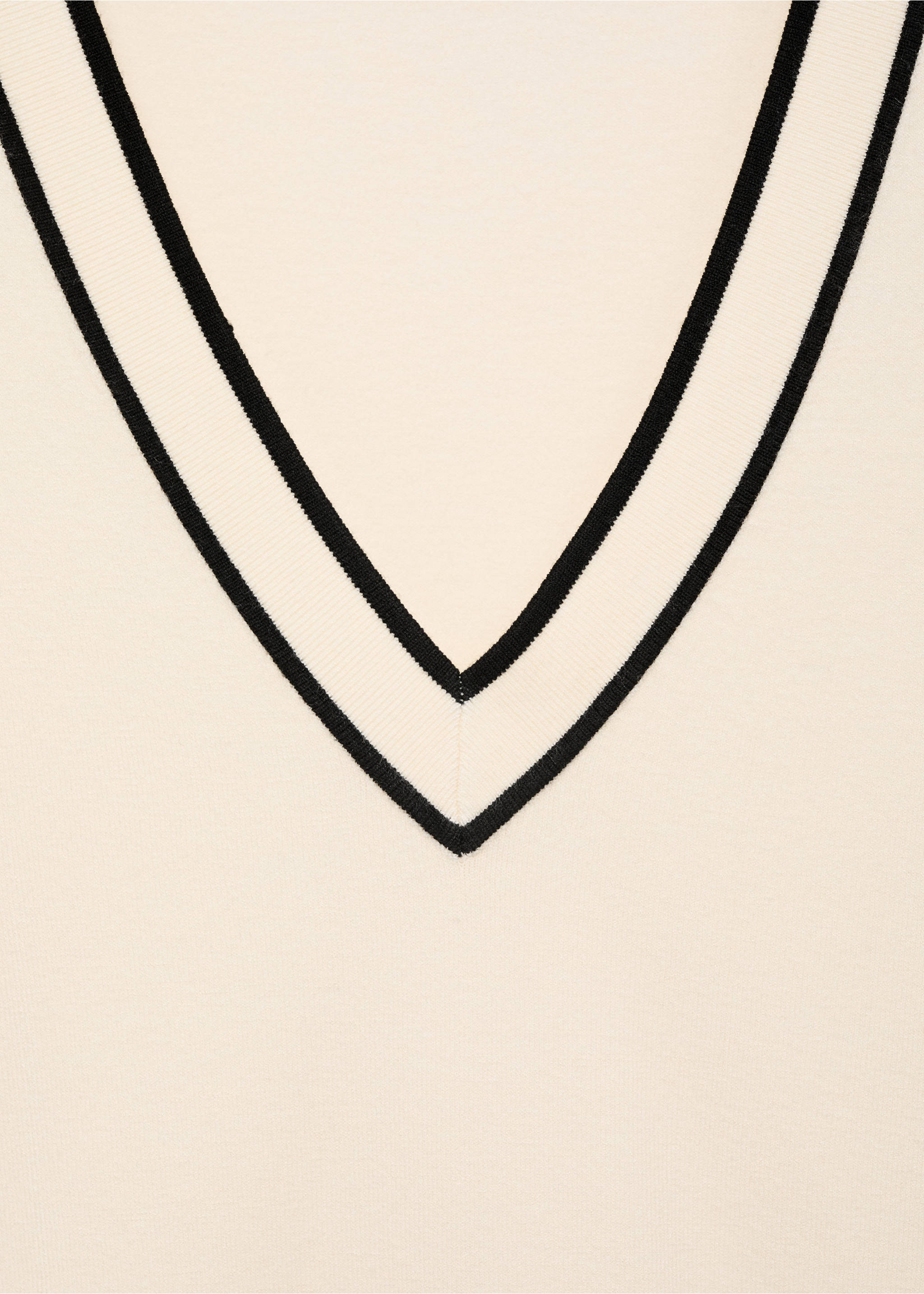 Contrasting V-neck sweater - Details of the article 8, Ecru. Ref: 17064779-00.