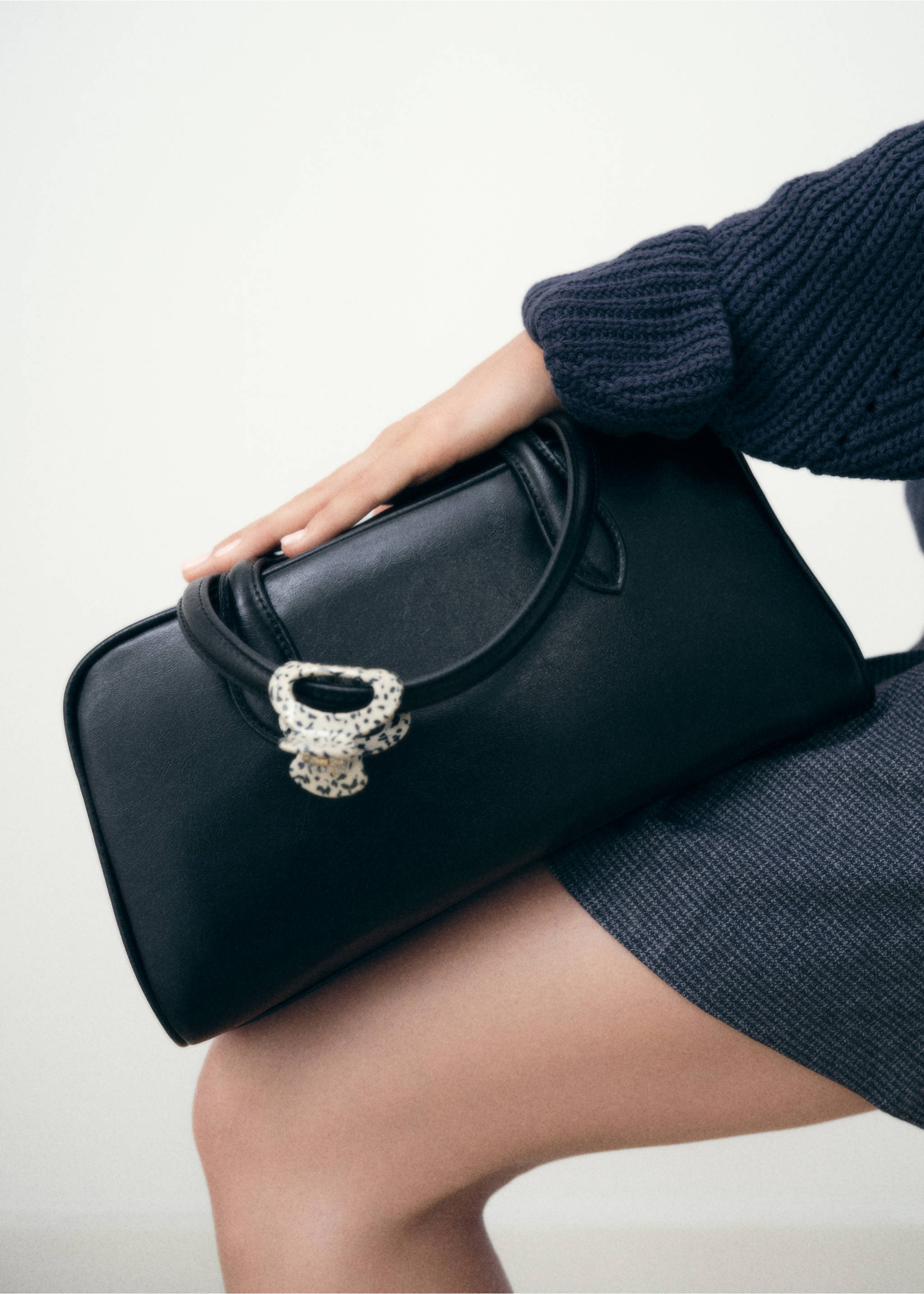 Bowlingová taška s koženým efektem - Detail zboží 5, Černá. Ref: 17064782-00.