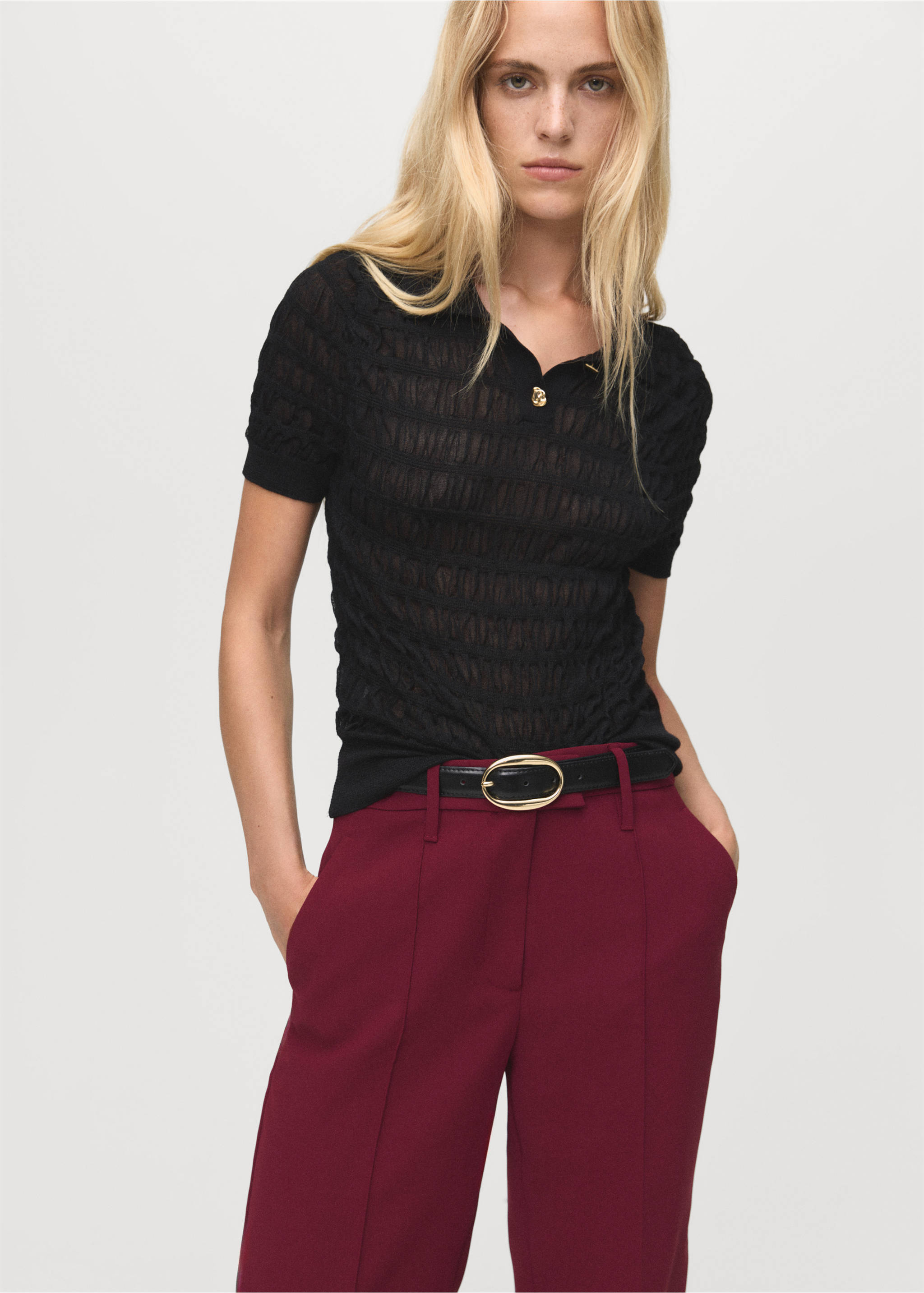 Straight mid-rise trousers - Details of the article 1, Burgundy. Ref: 17064789-00.