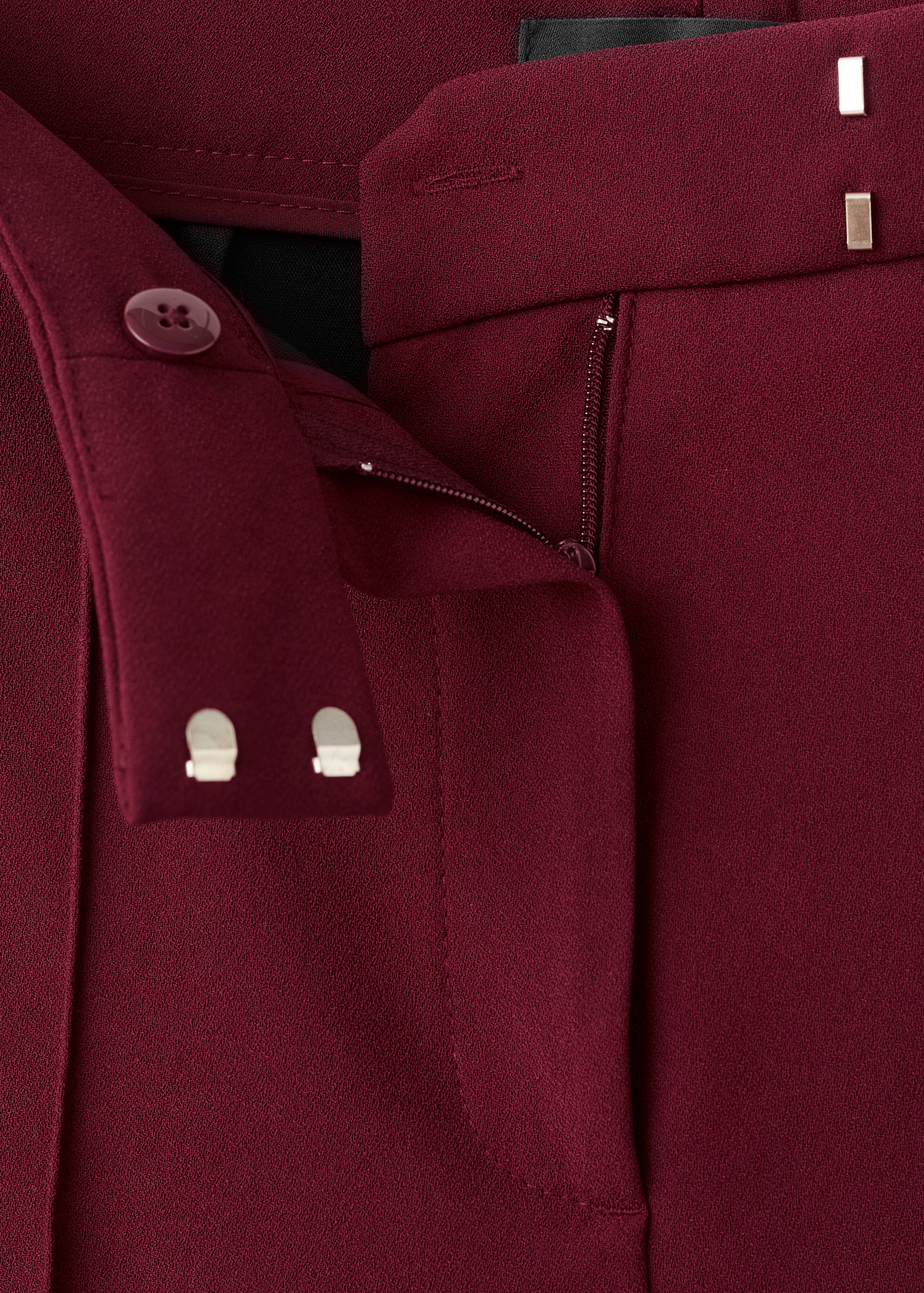 Straight mid-rise trousers - Details of the article 0