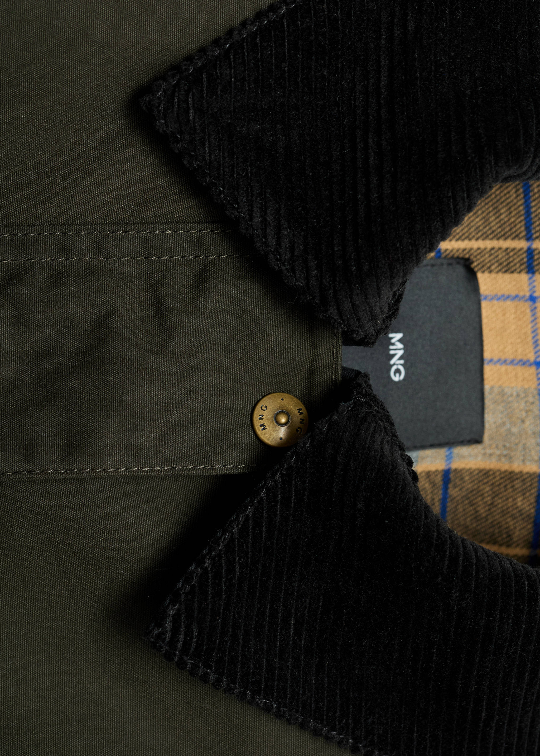 Cotton parka with corduroy collar - Details of the article 0