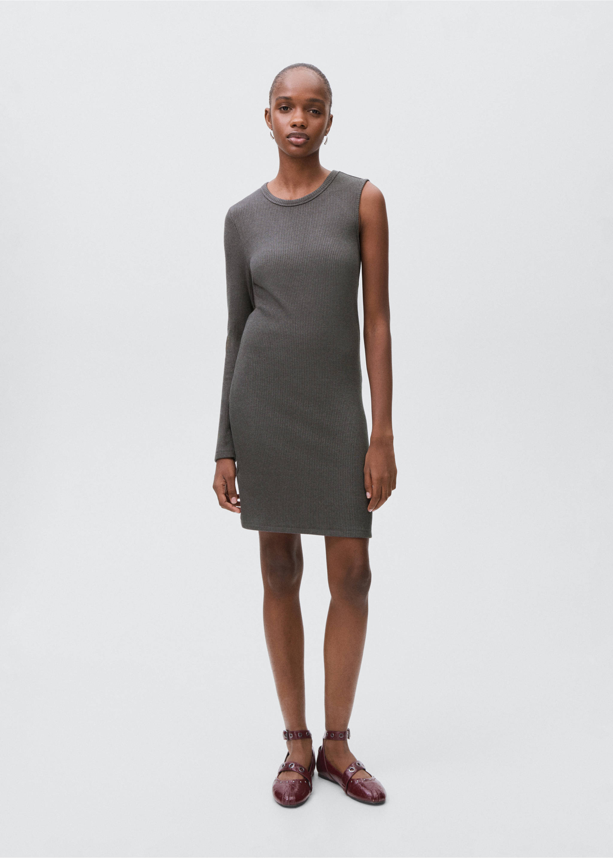 Šaty z úpletu bez rukávů - Celkový náhled, Šedá. Ref: 17065792-00.