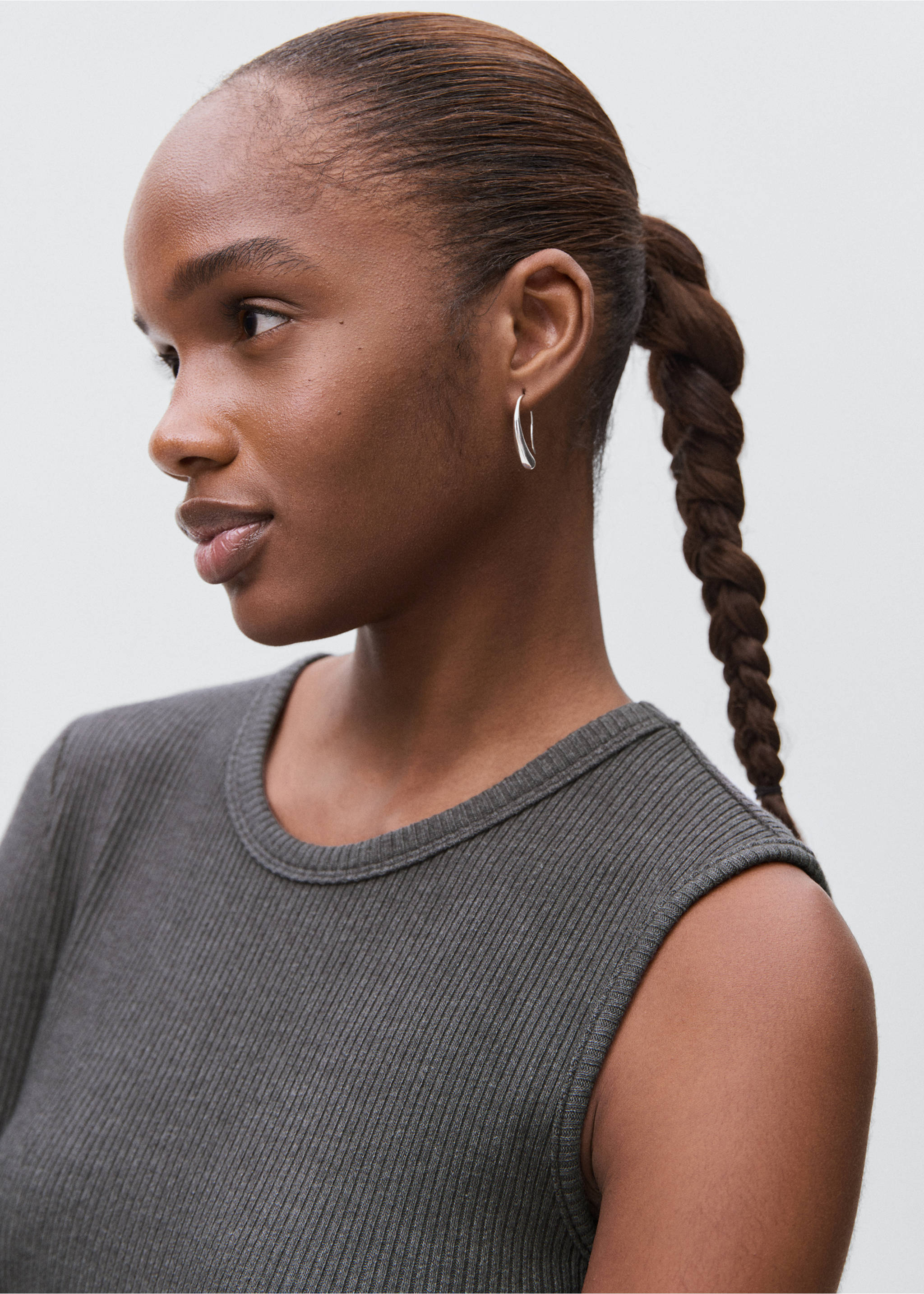 Šaty z úpletu bez rukávů - Detail zboží 1, Šedá. Ref: 17065792-00.