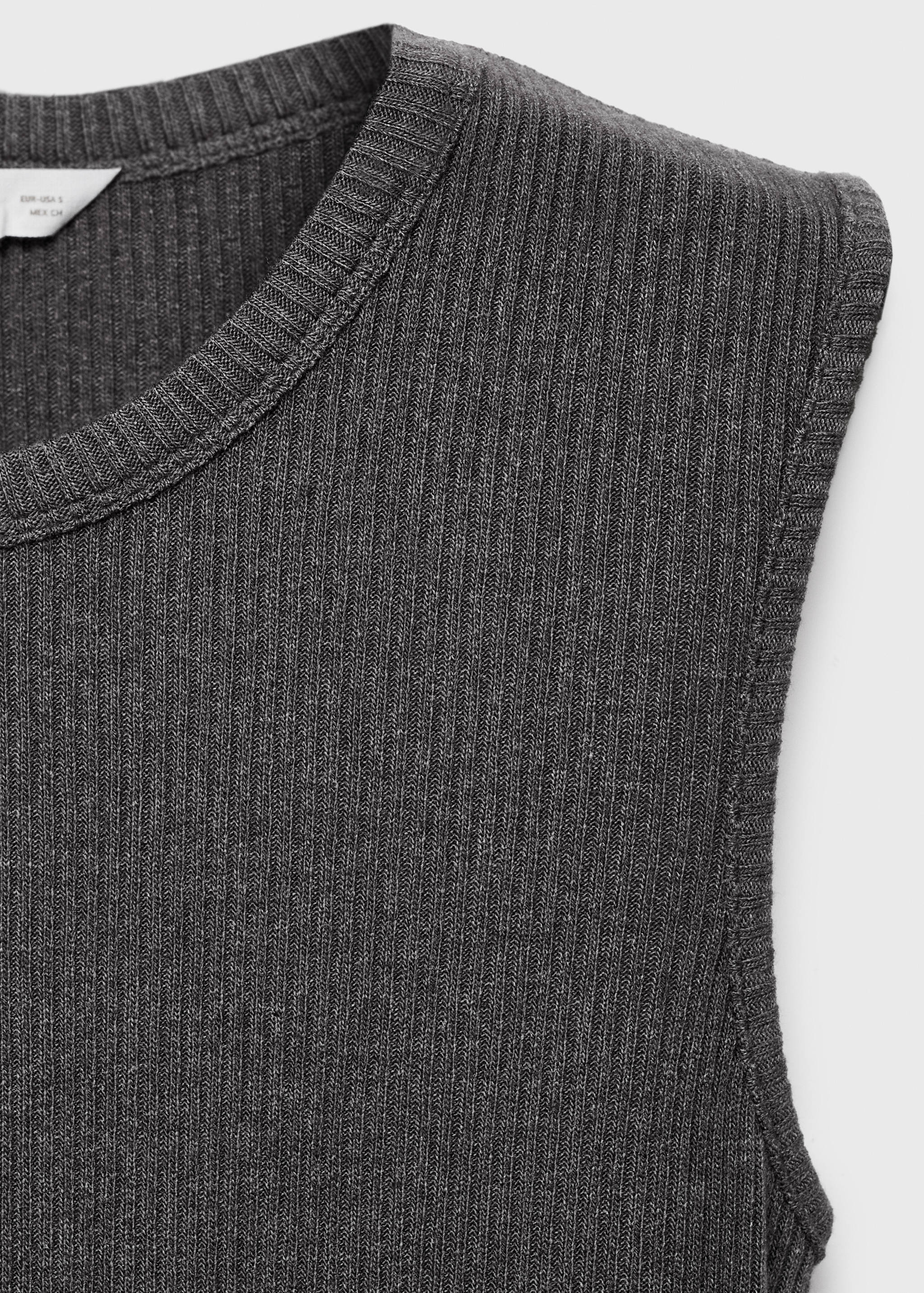 Šaty z úpletu bez rukávů - Detail zboží 8