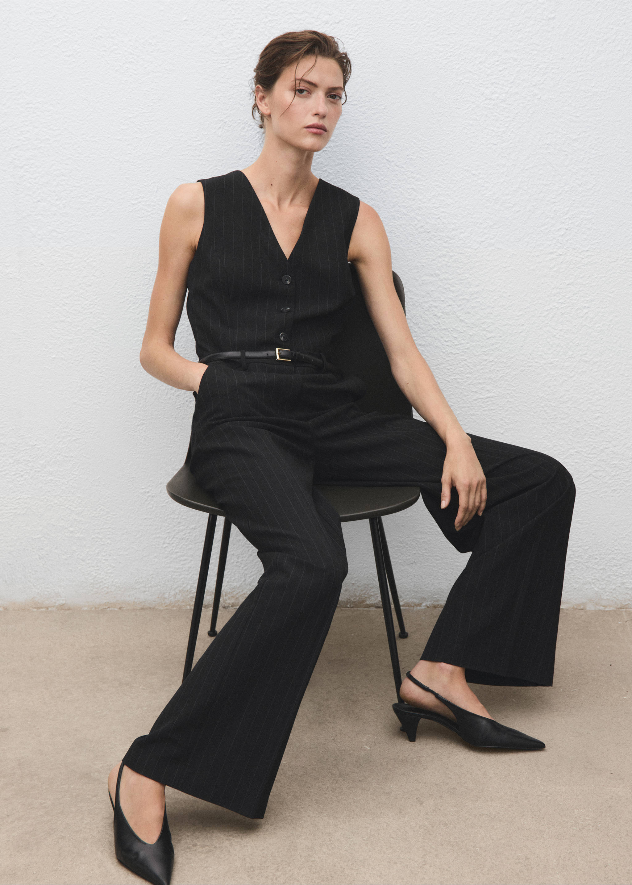 Pinstripe jumpsuit with belt - Details of the article 3, Dark Navy. Ref: 17065818-00.