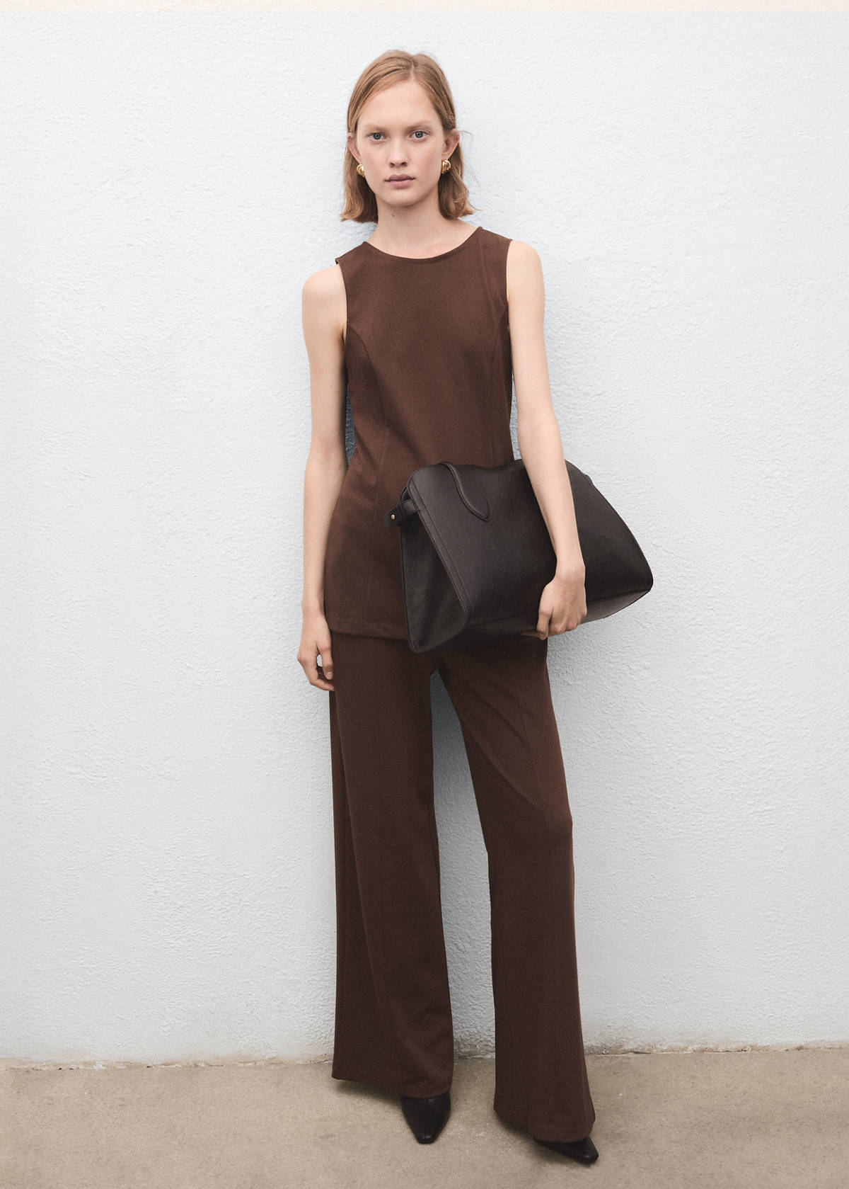 Sleeveless top with stitching detail