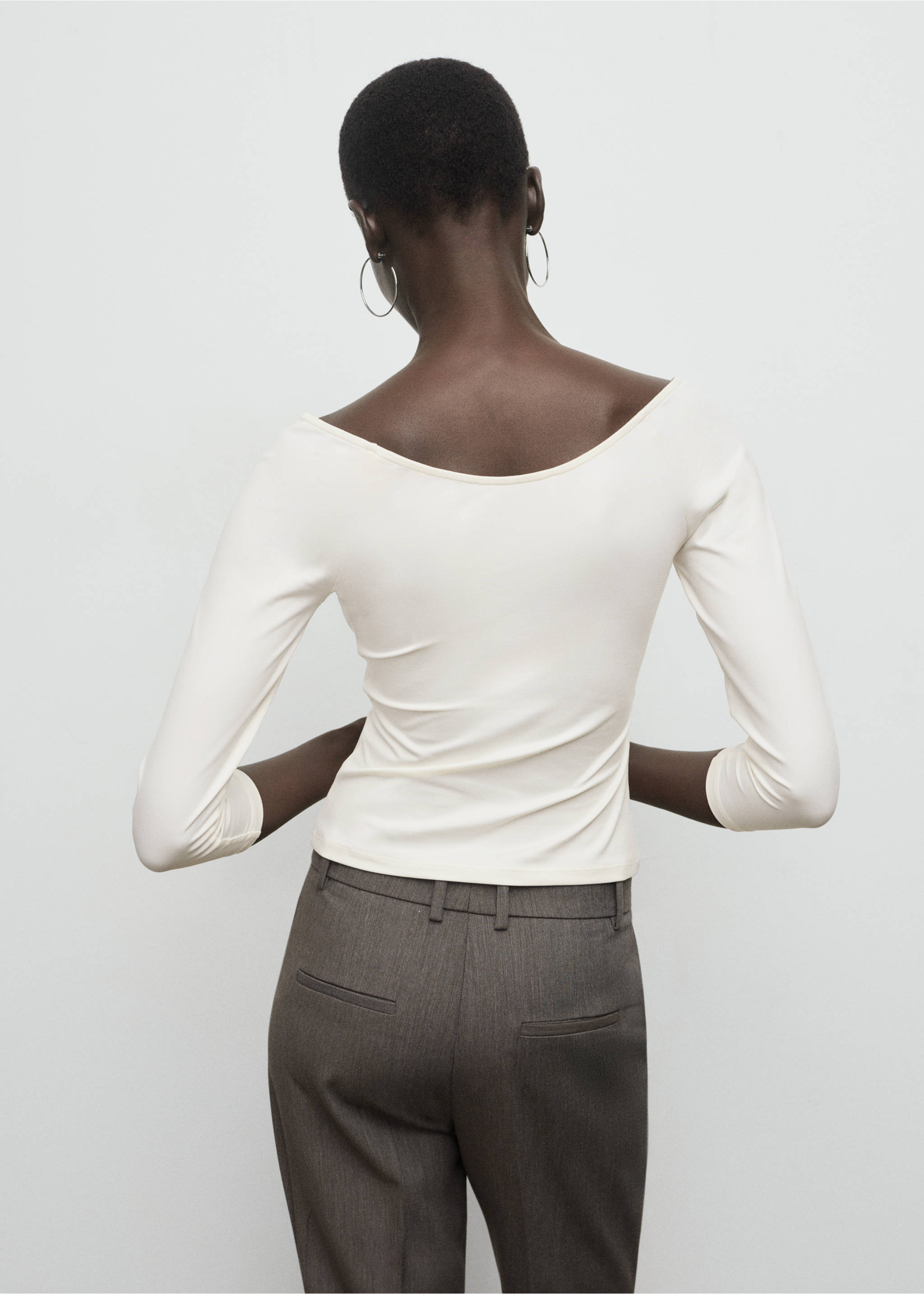 Three-quarter sleeve t-shirt - Reverse of the article, Ecru. Ref: 17065820-00.