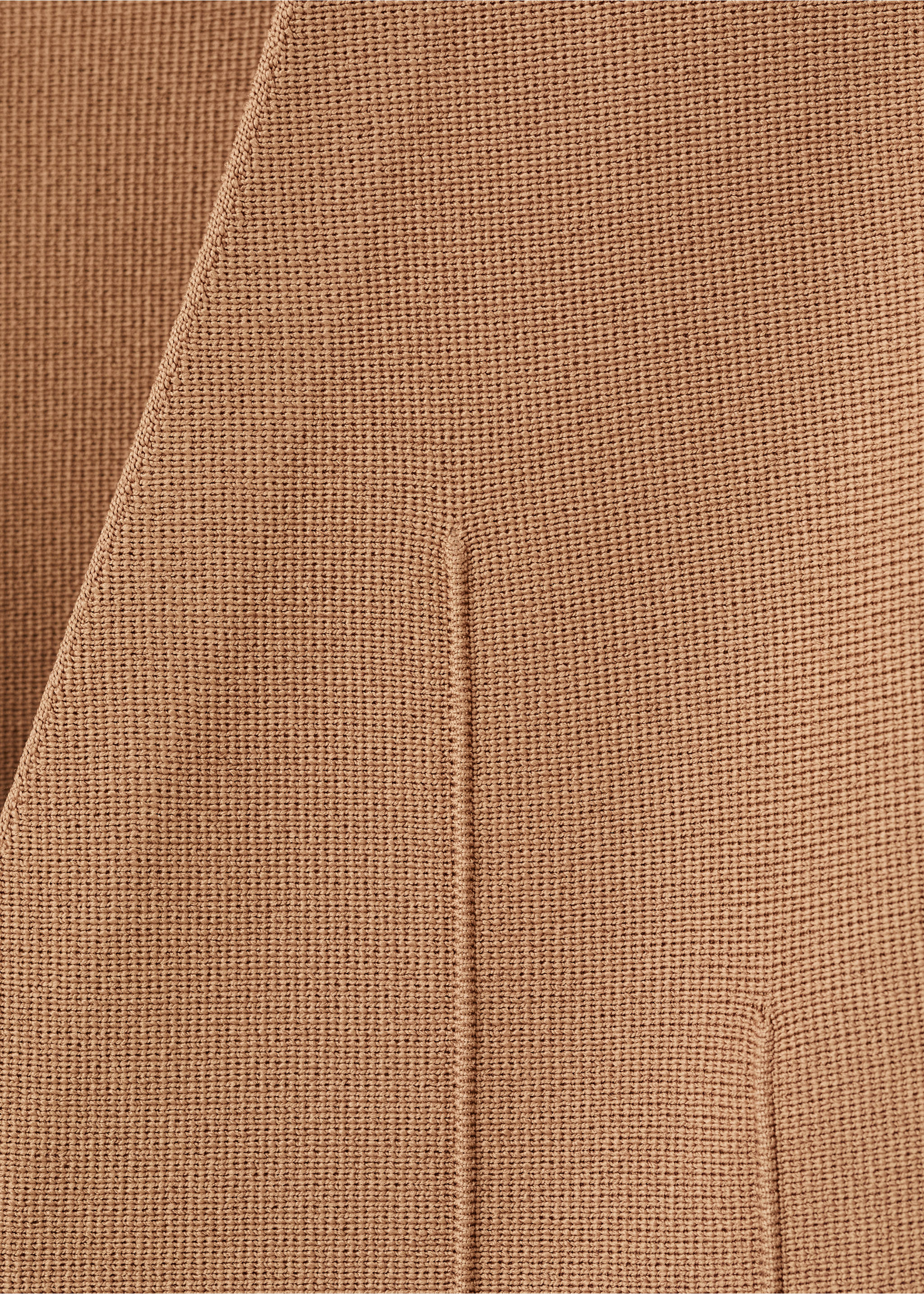 Fitted knitted jacket with buttons - Details of the article 0, Medium Brown. Ref: 17065823-00.