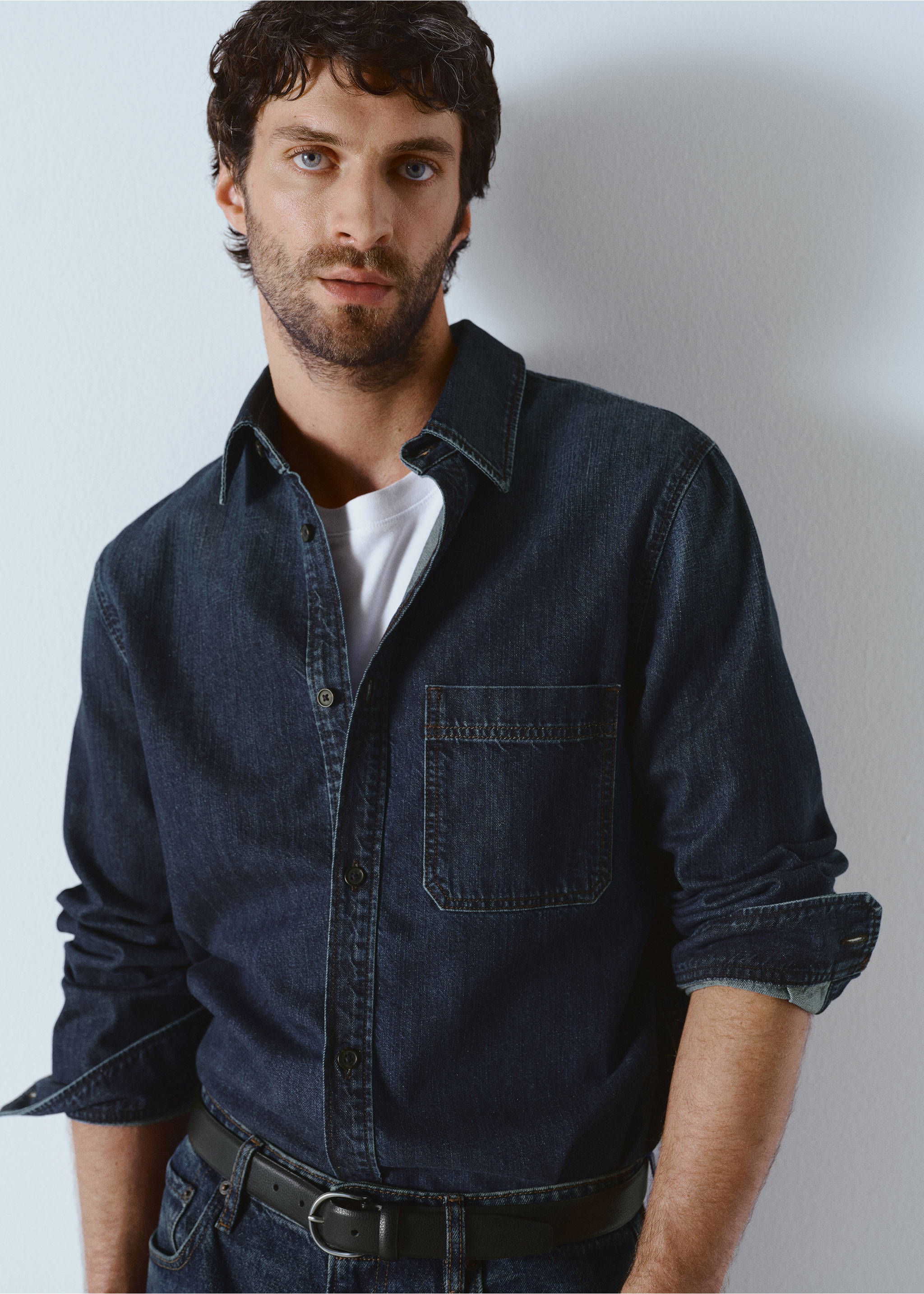 Pocket denim overshirt - Details of the article 3, Open Blue. Ref: 17065971-00.