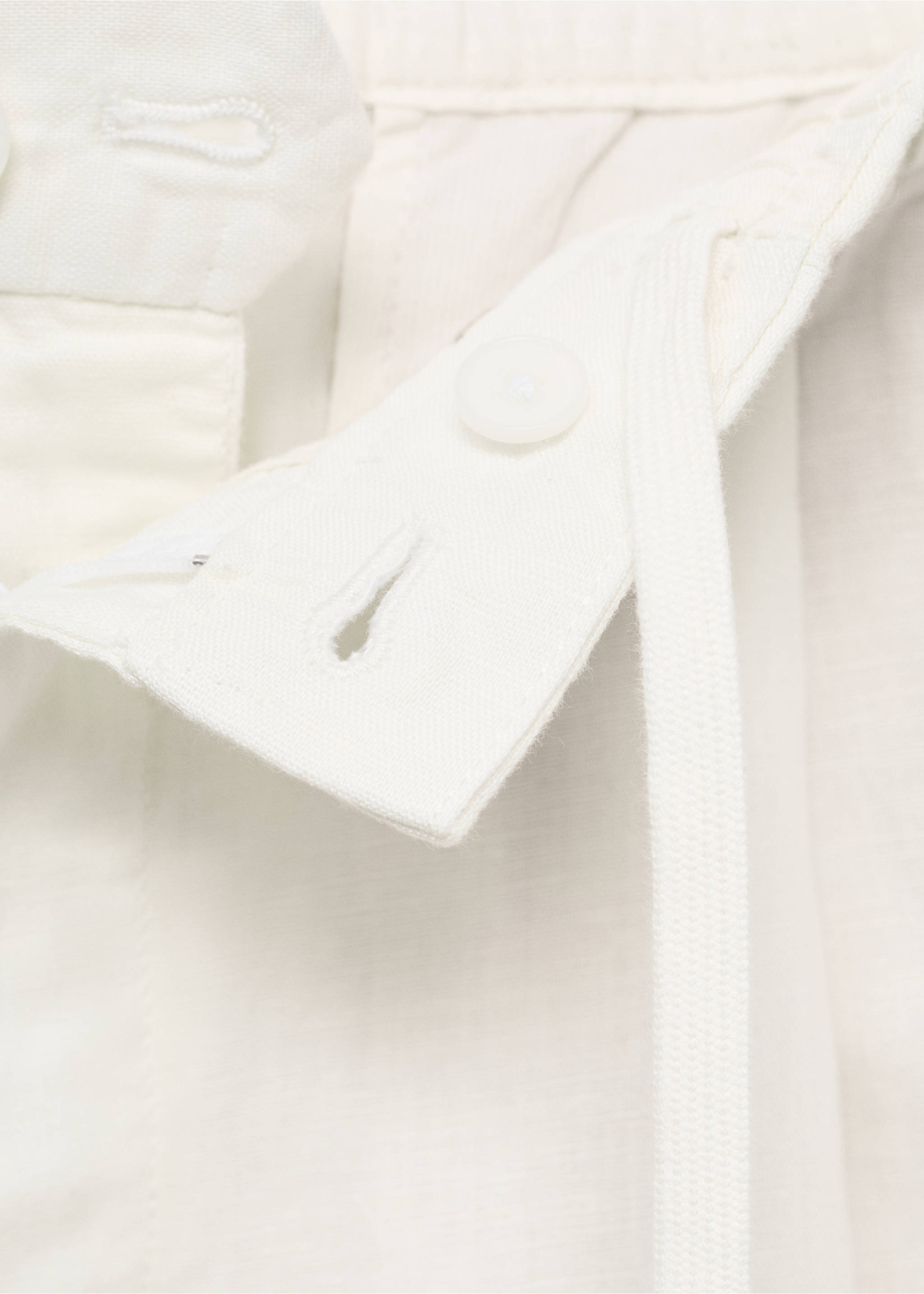 Slim-fit trousers with drawstring - Details of the article 8, White. Ref: 17065975-00.