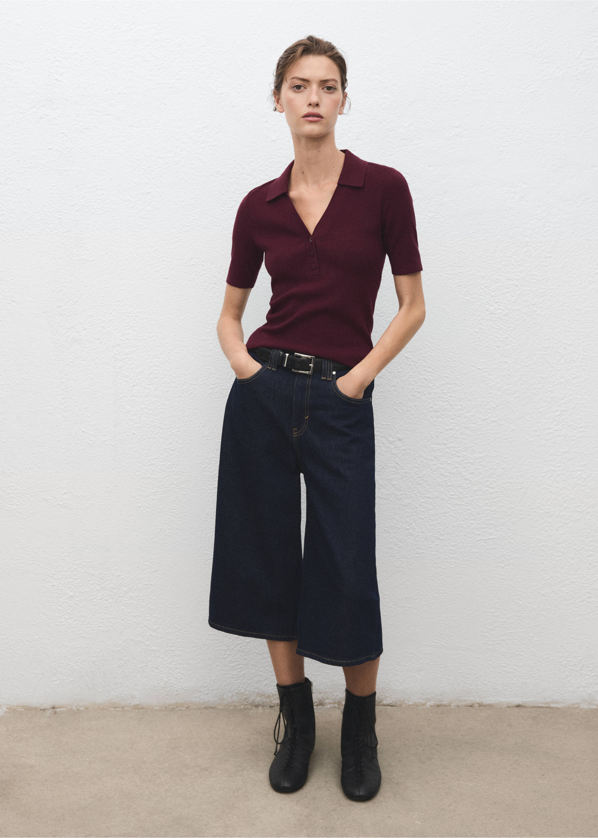 Fine-knit sweater with shirt collar - General plane, Wine. Ref: 17065981-00.