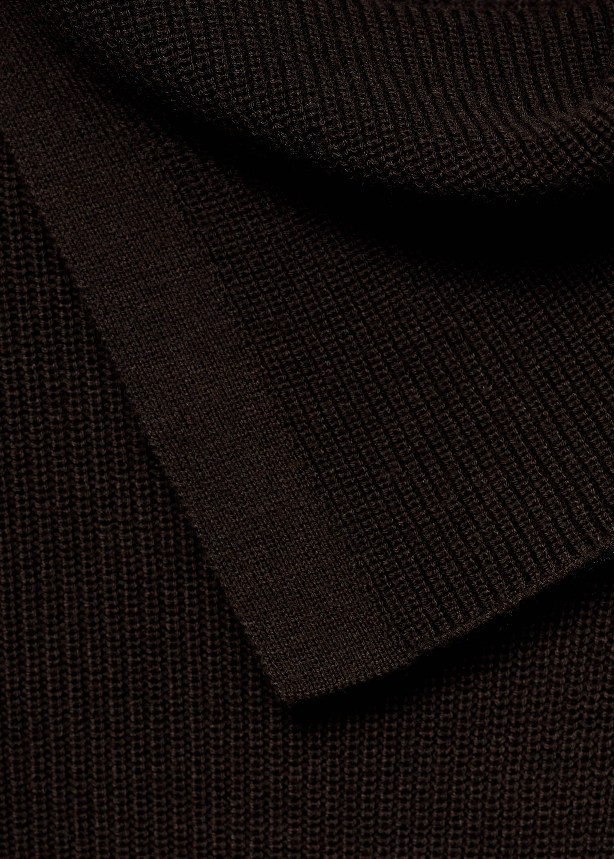 Pull col asymétrique boutons - Détail de l'article 0