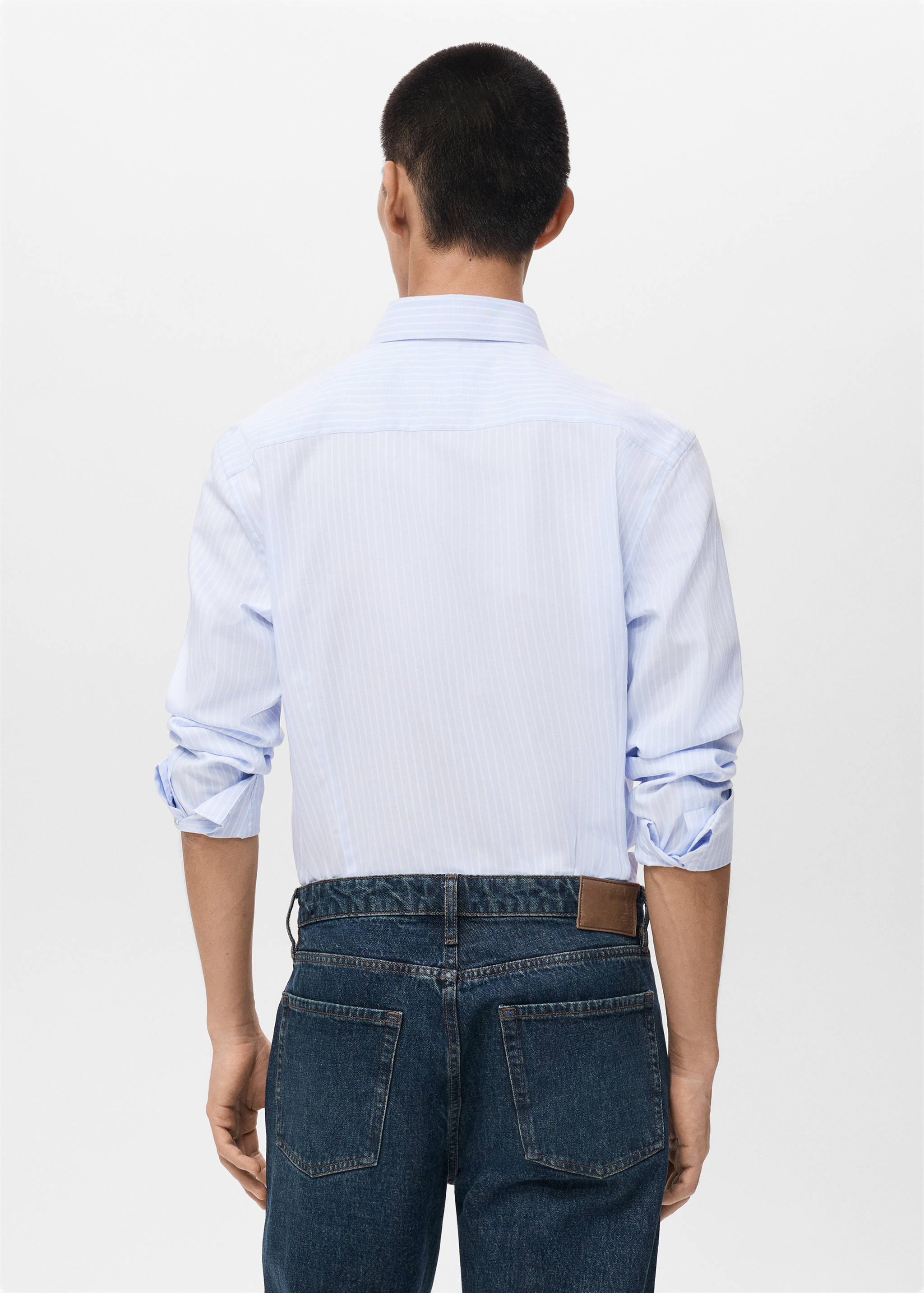 100% cotton striped slim-fit shirt - Reverse of the article