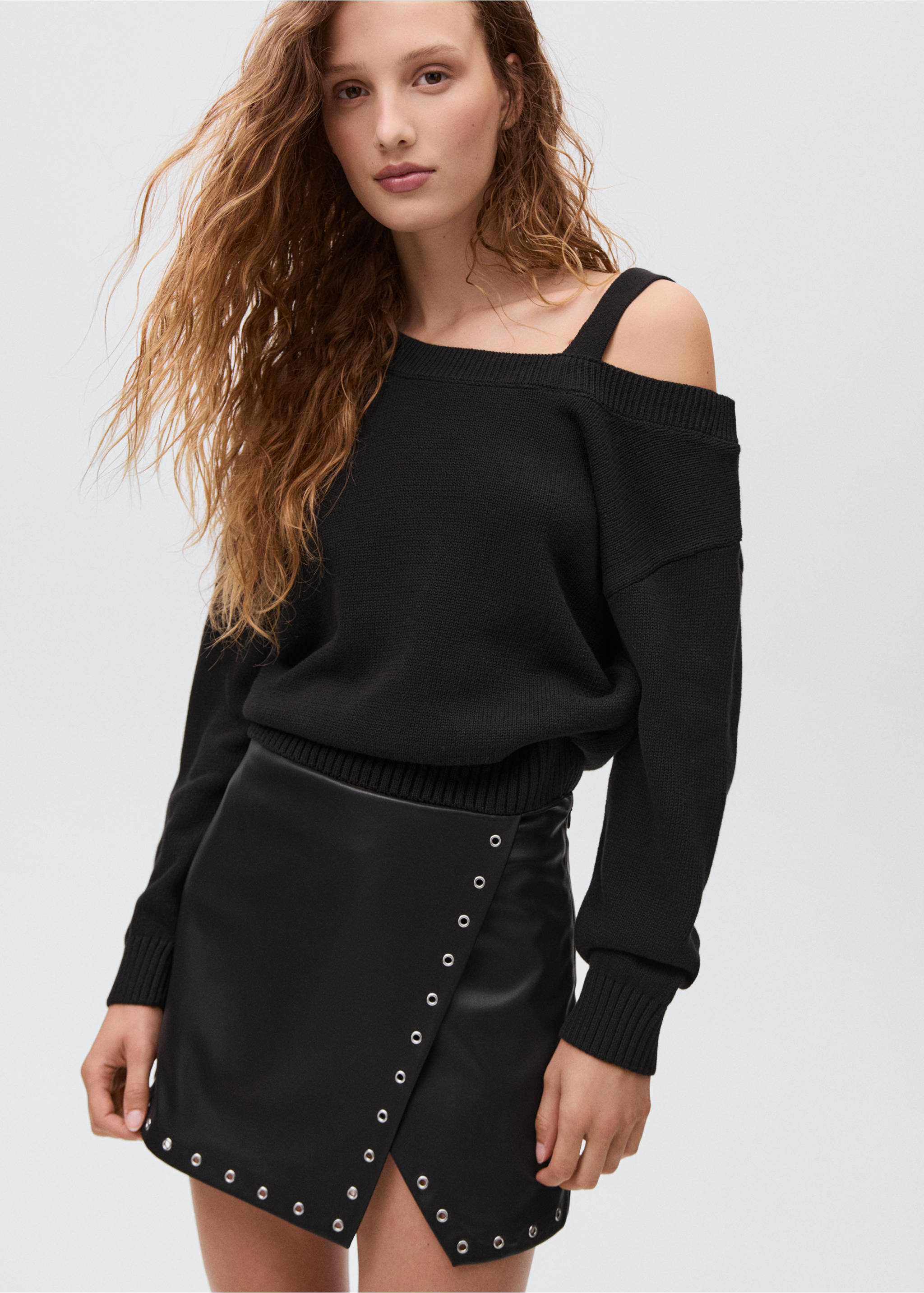 Rock-Culotte in Lederoptik mit Studs - Detail des Artikels 1, Schwarz. Ref: 17066331-00.