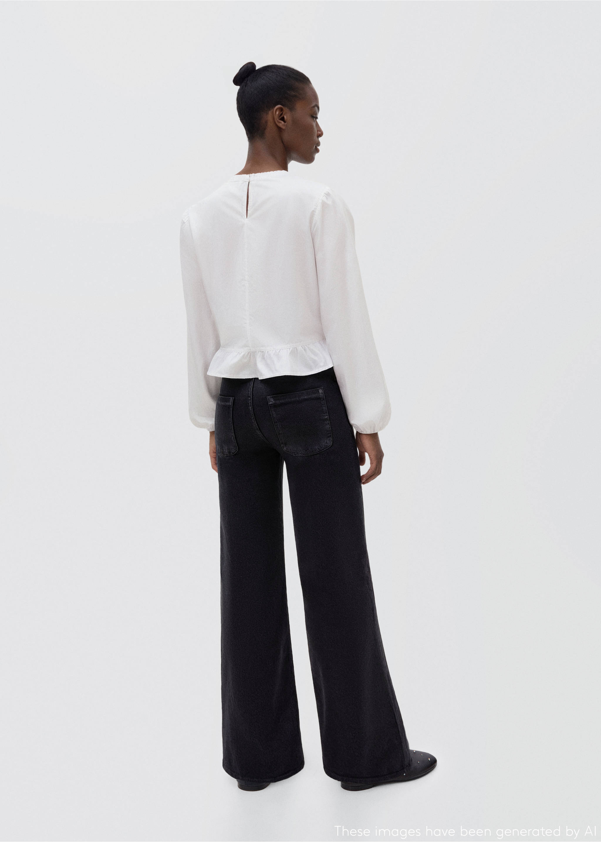 Ruffled cotton blouse - Reverse of the article, Off White. Ref: 17066332-00.