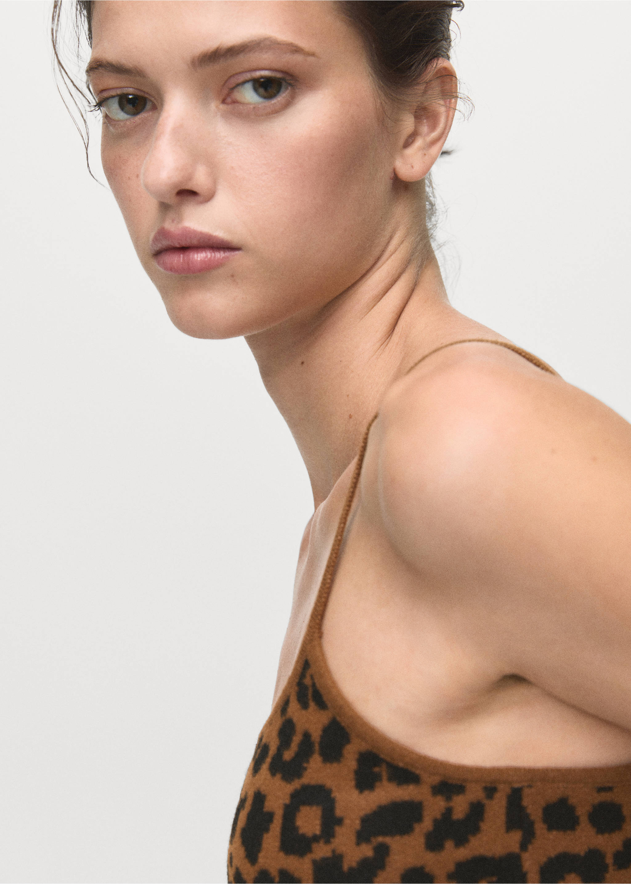 Leopard-print knitted top - Details of the article 1, Medium Brown. Ref: 17066346-00.