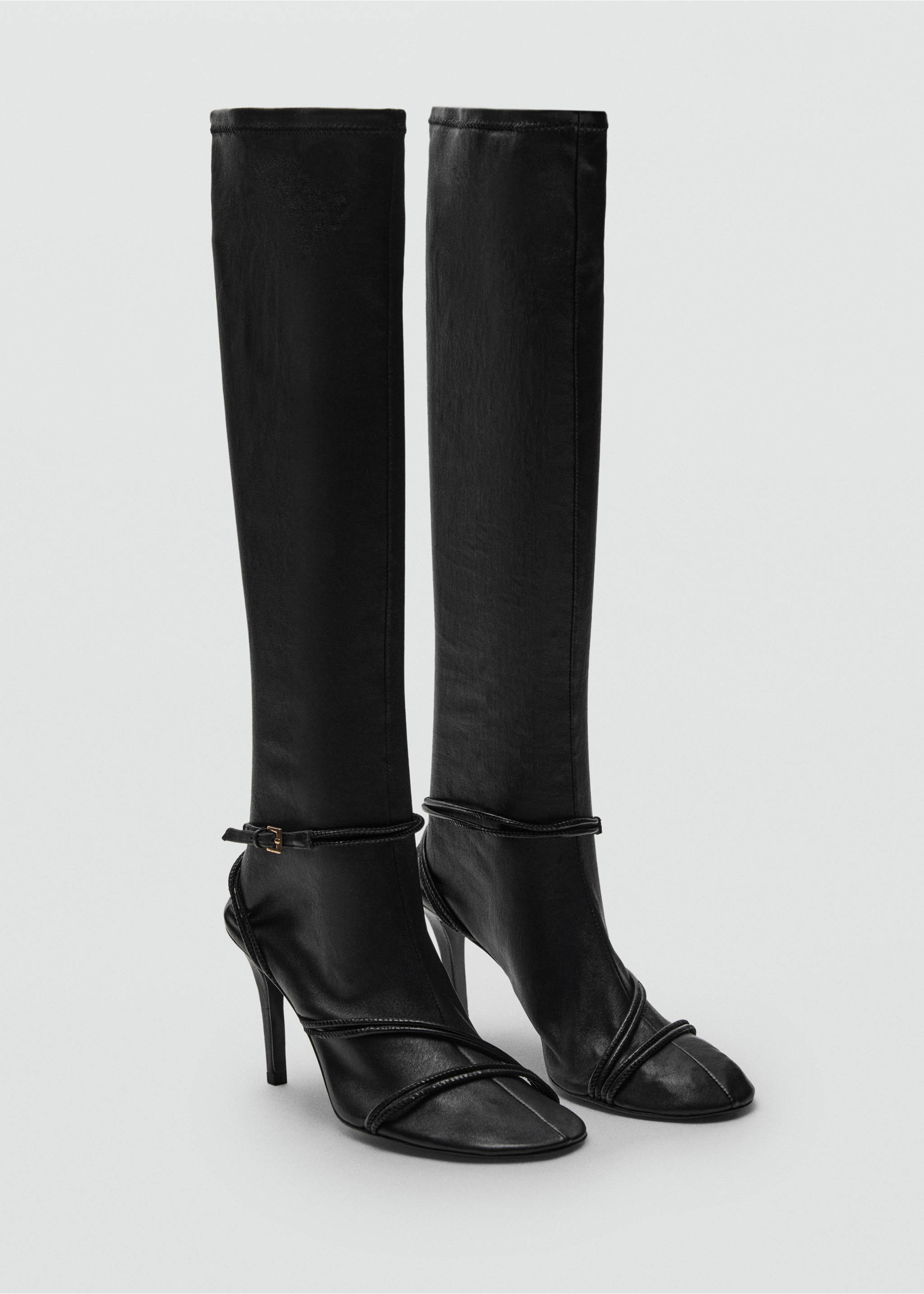 High leather boots with straps - Medium plane, Black. Ref: 17066355-00.