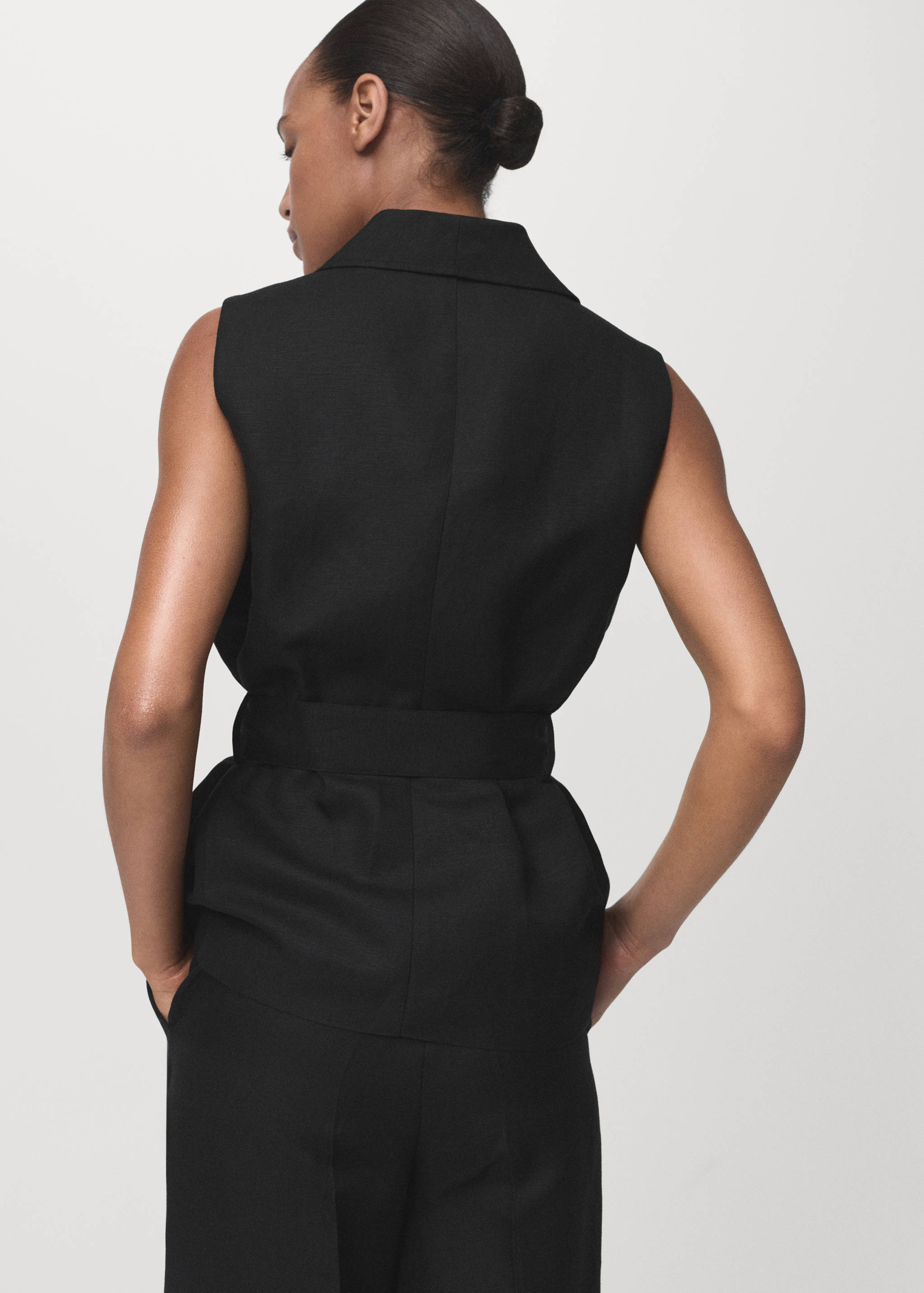 Gilet costume lin ceinture - Verso de l’article