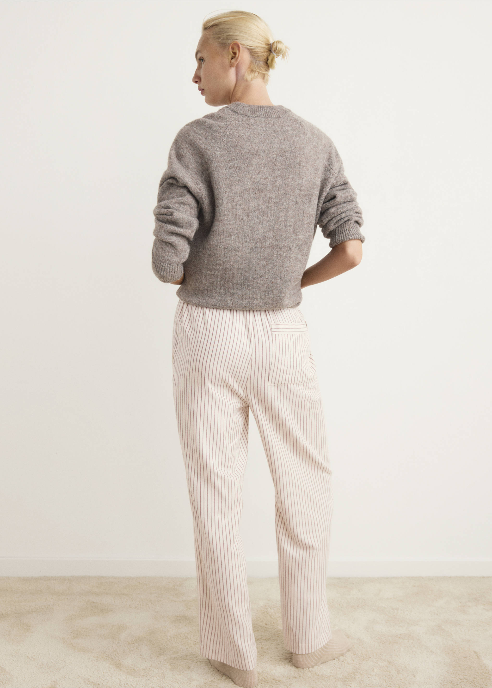 Woven striped flannel trousers - Reverse of the article, Ivory White. Ref: 17067129-00.