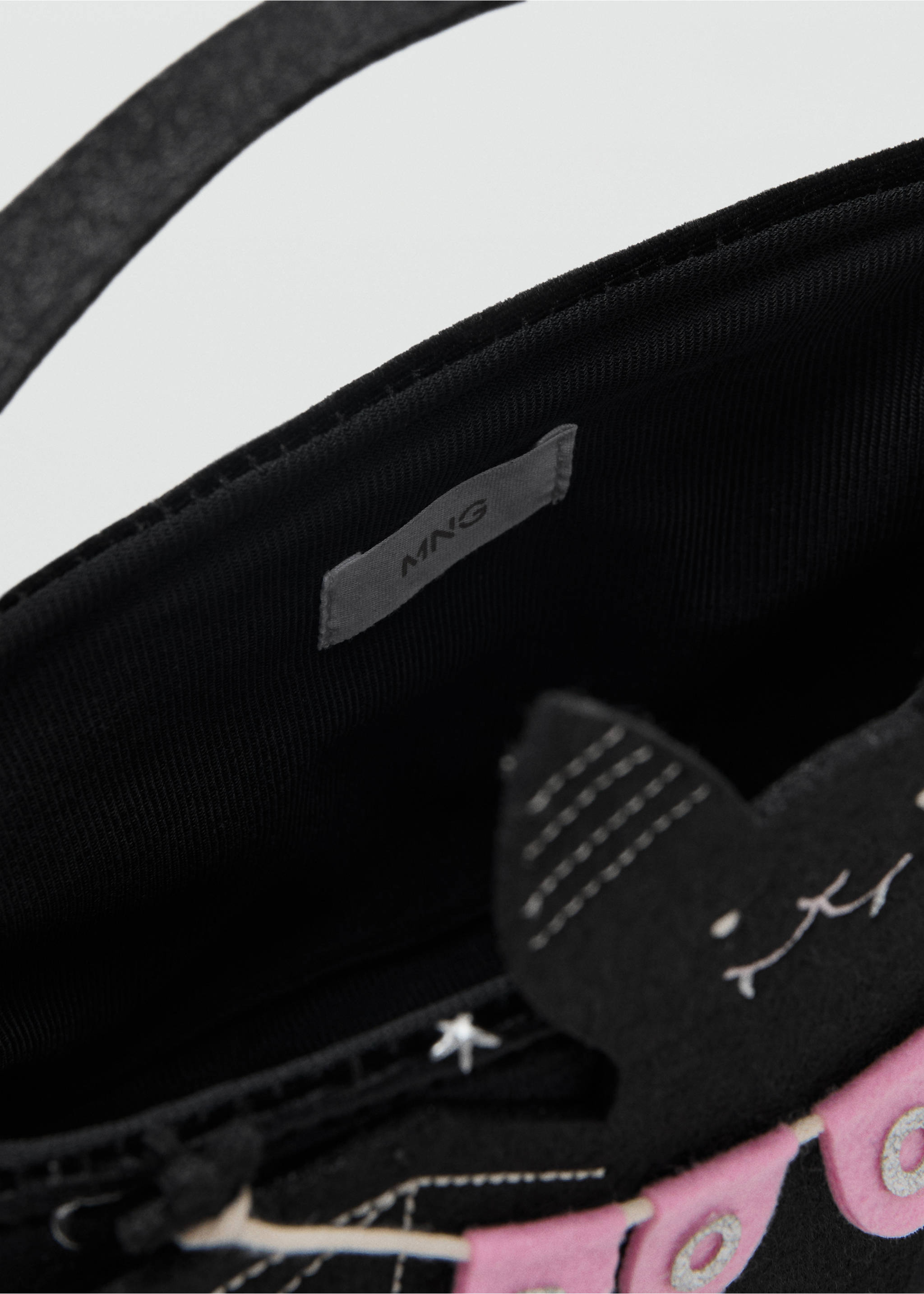Bolsa murciélago caramelos - Detalle del artículo 2, Negro. Ref: 17067134-00.