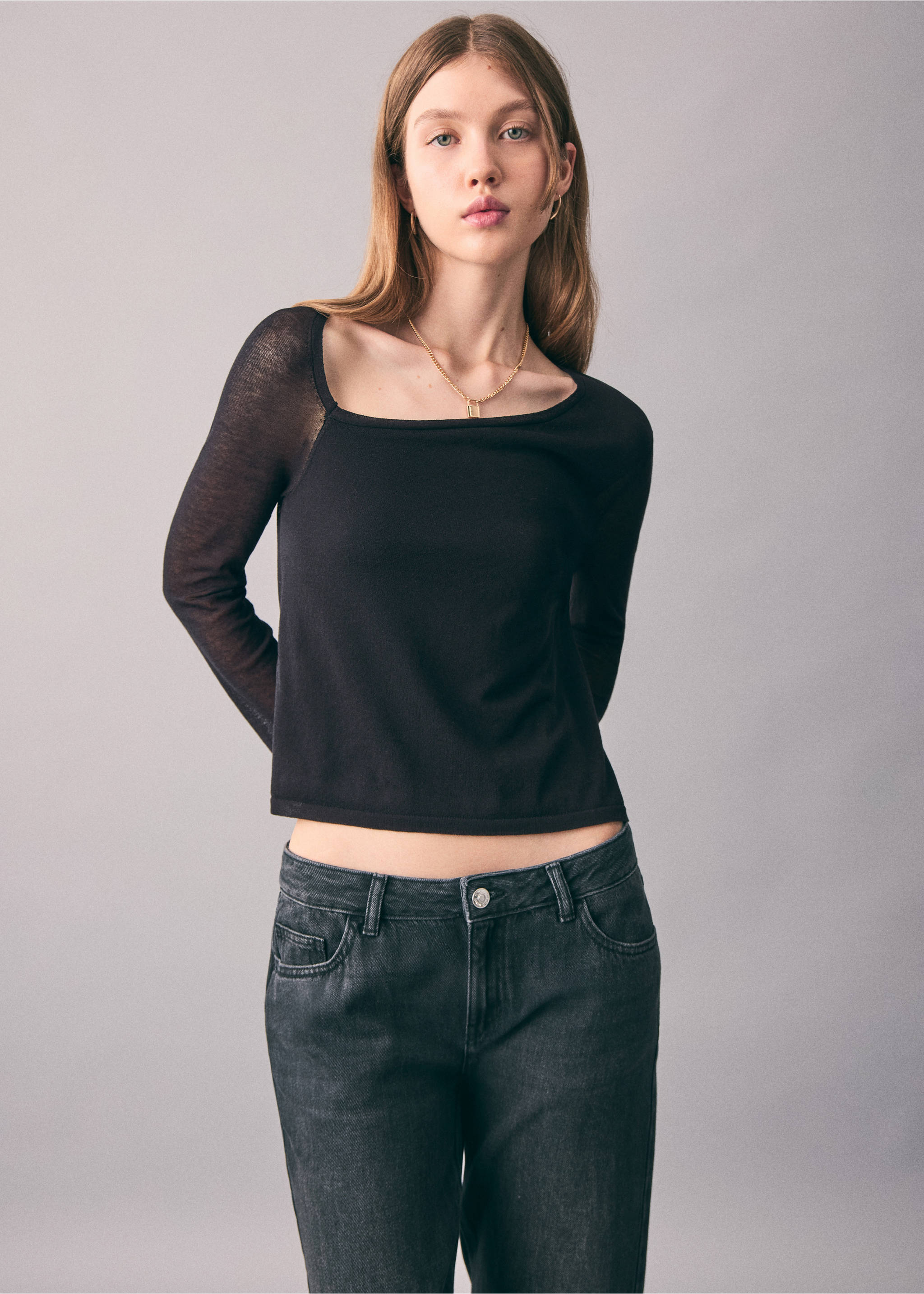 T-shirt with asymmetrical neckline - Medium plane, Black. Ref: 17067762-00.