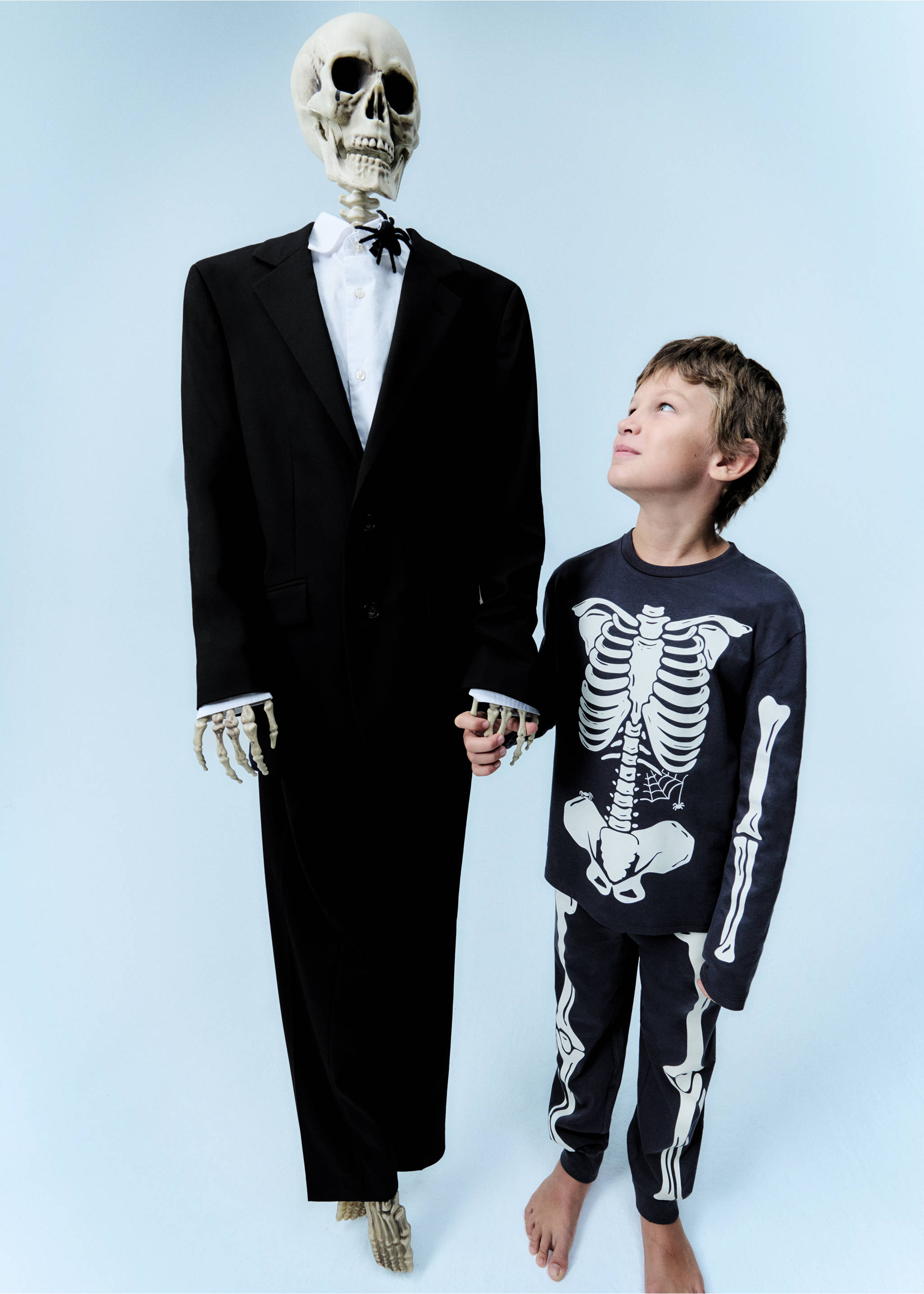 Glow in the dark skeleton pyjama - Details of the article 7, Charcoal. Ref: 17067763-00.