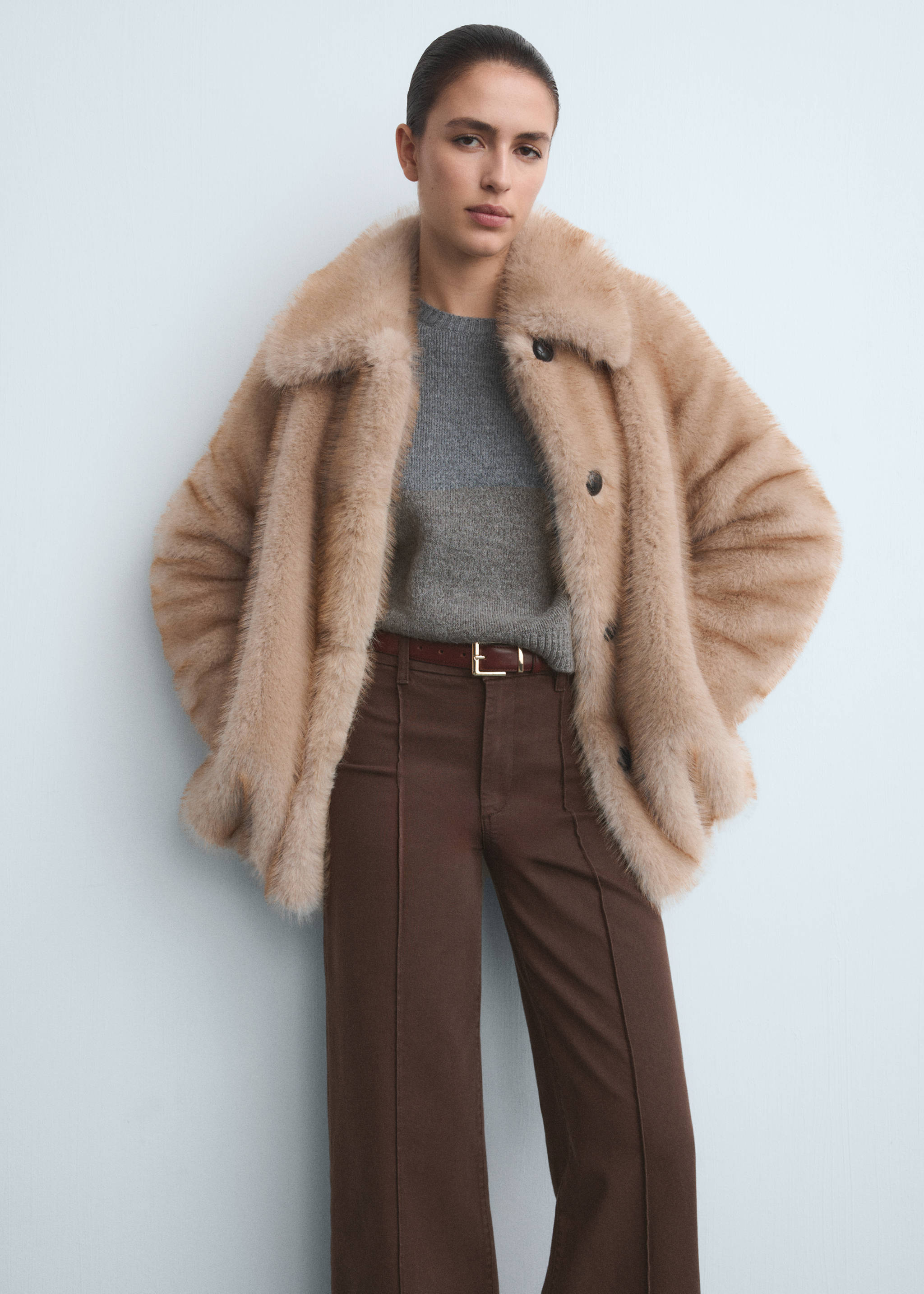 High-waisted wide leg jeans with stitching - Details of the article 1
