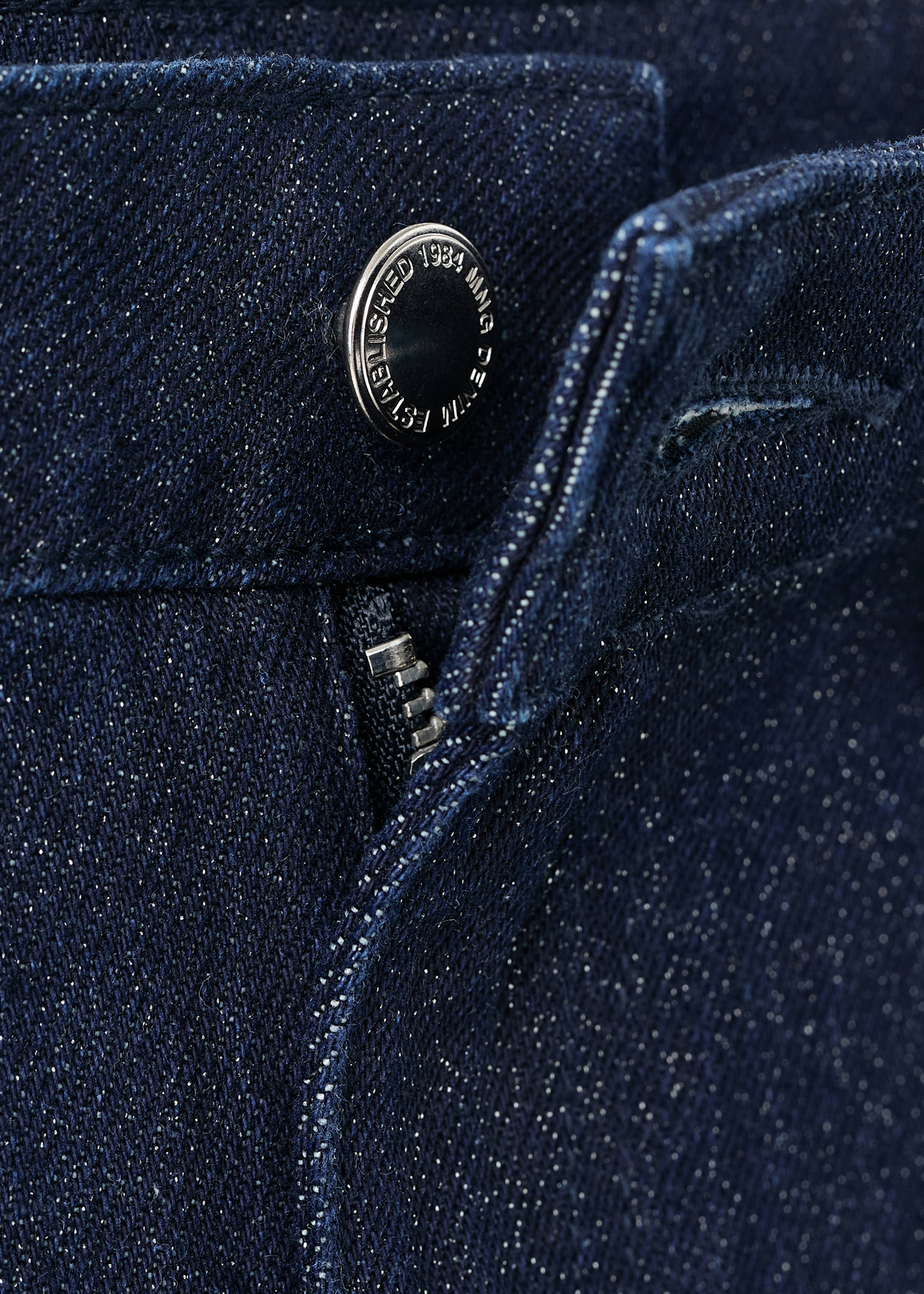Shiny straight-leg jeans - Details of the article 8