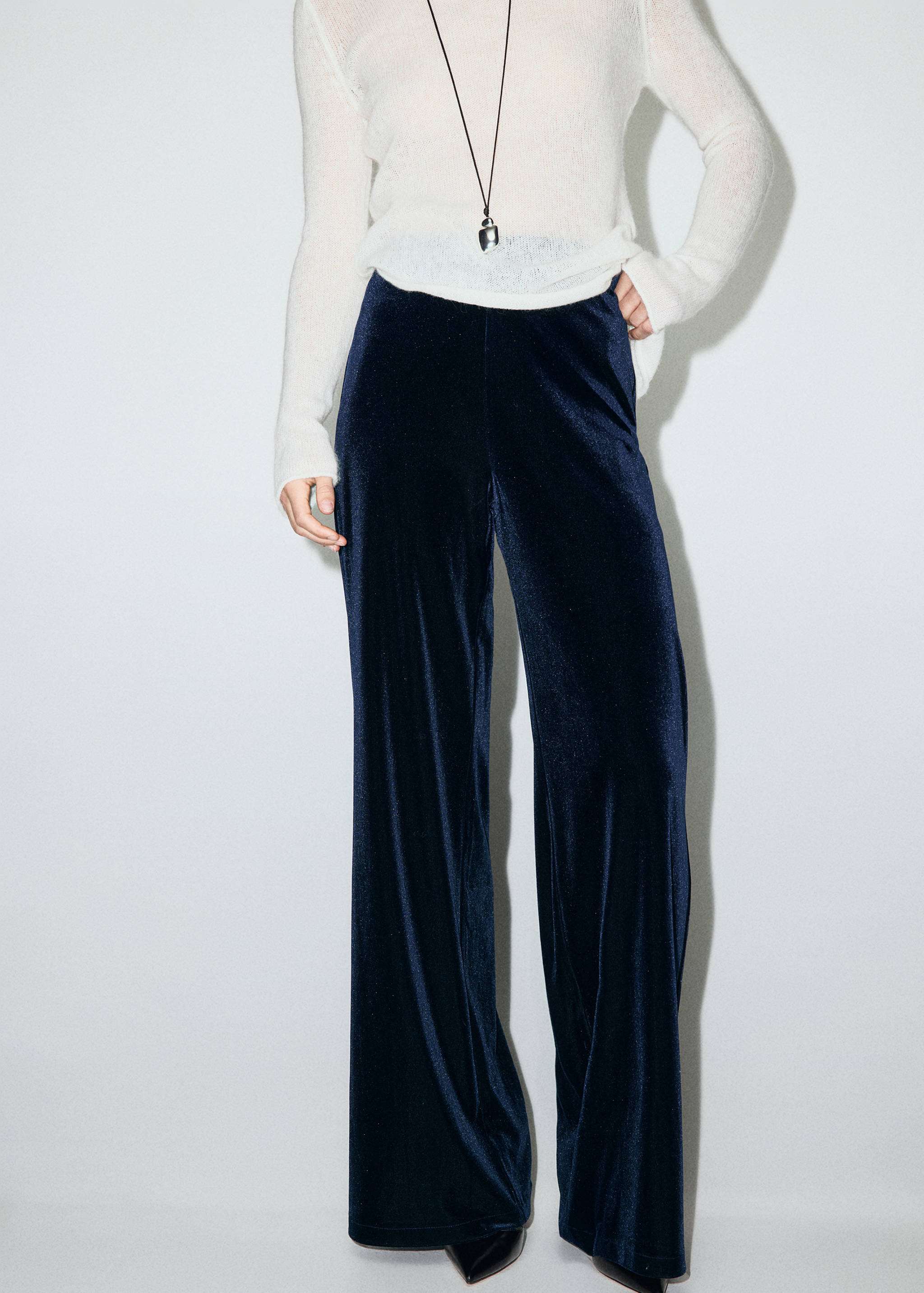 Pantalón wide leg terciopelo - Plano medio