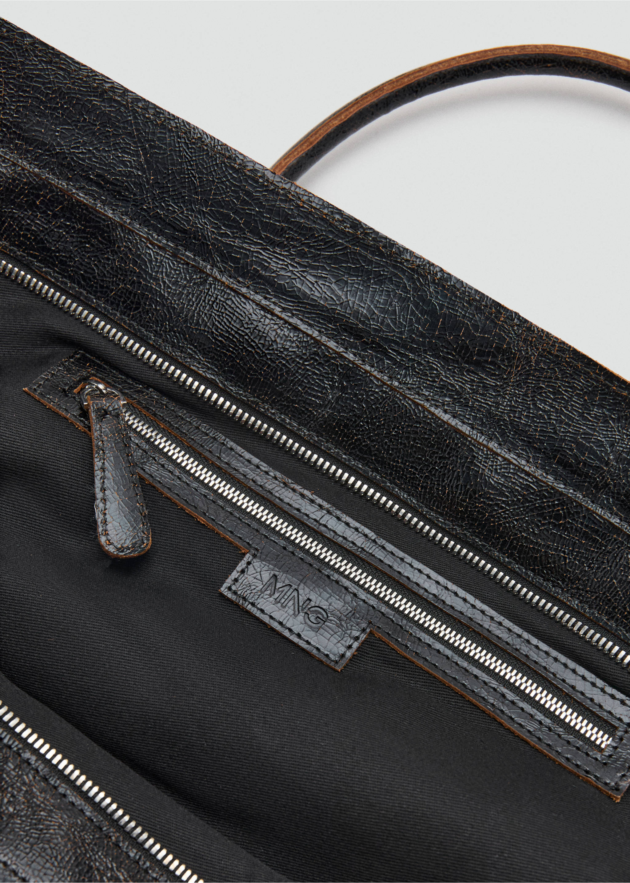 Maxi sac cabas en cuir - Détail de l'article 3, Noir. Ref: 17067812-00.