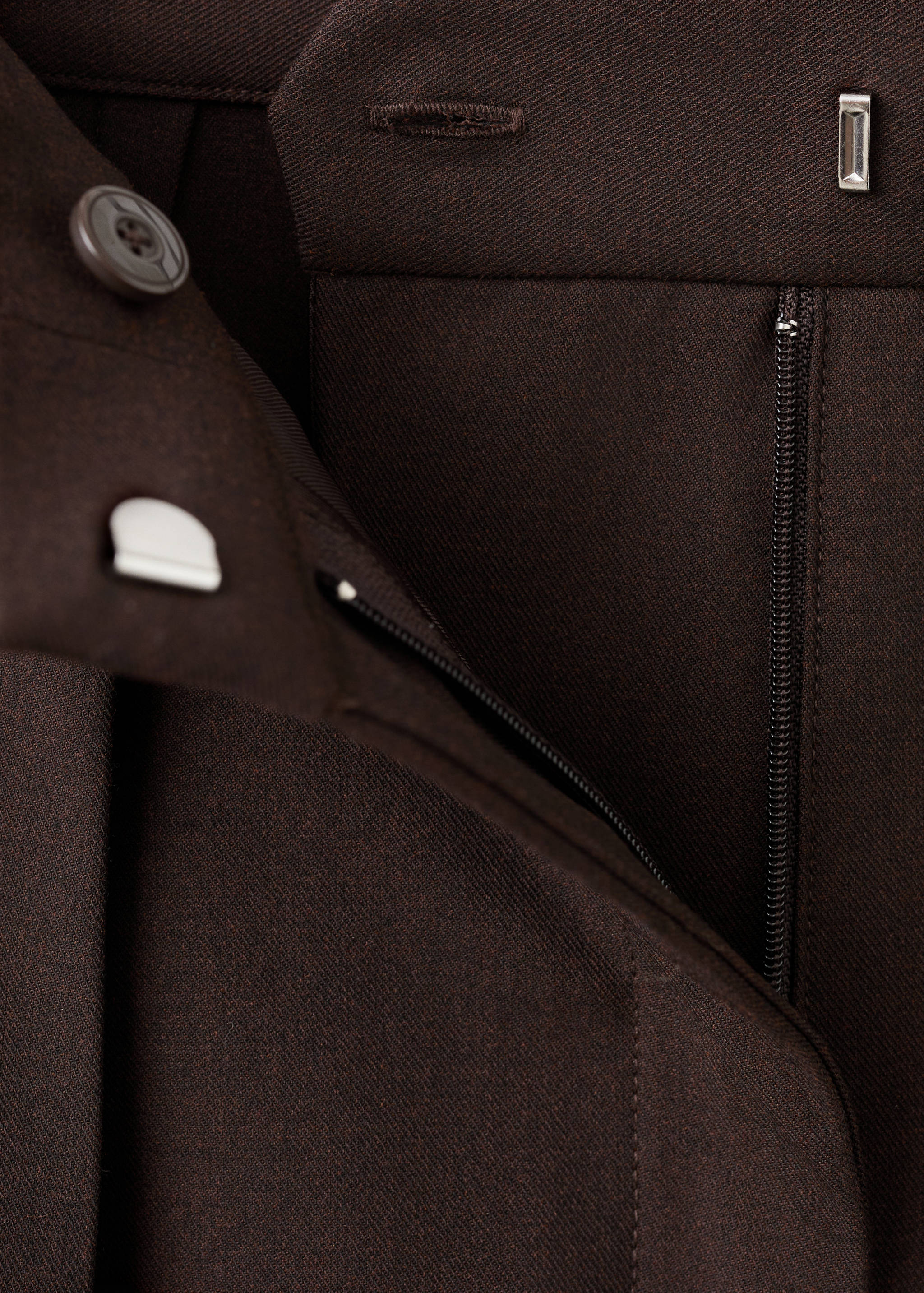 Wide leg mid-rise pleated trousers - Details of the article 8