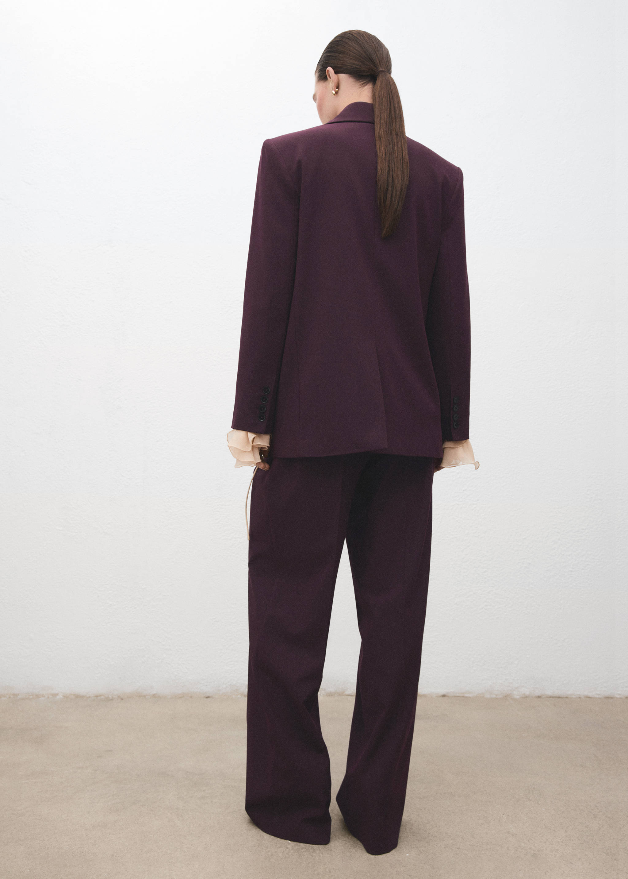 Wide leg mid-rise pleated trousers - Reverse of the article